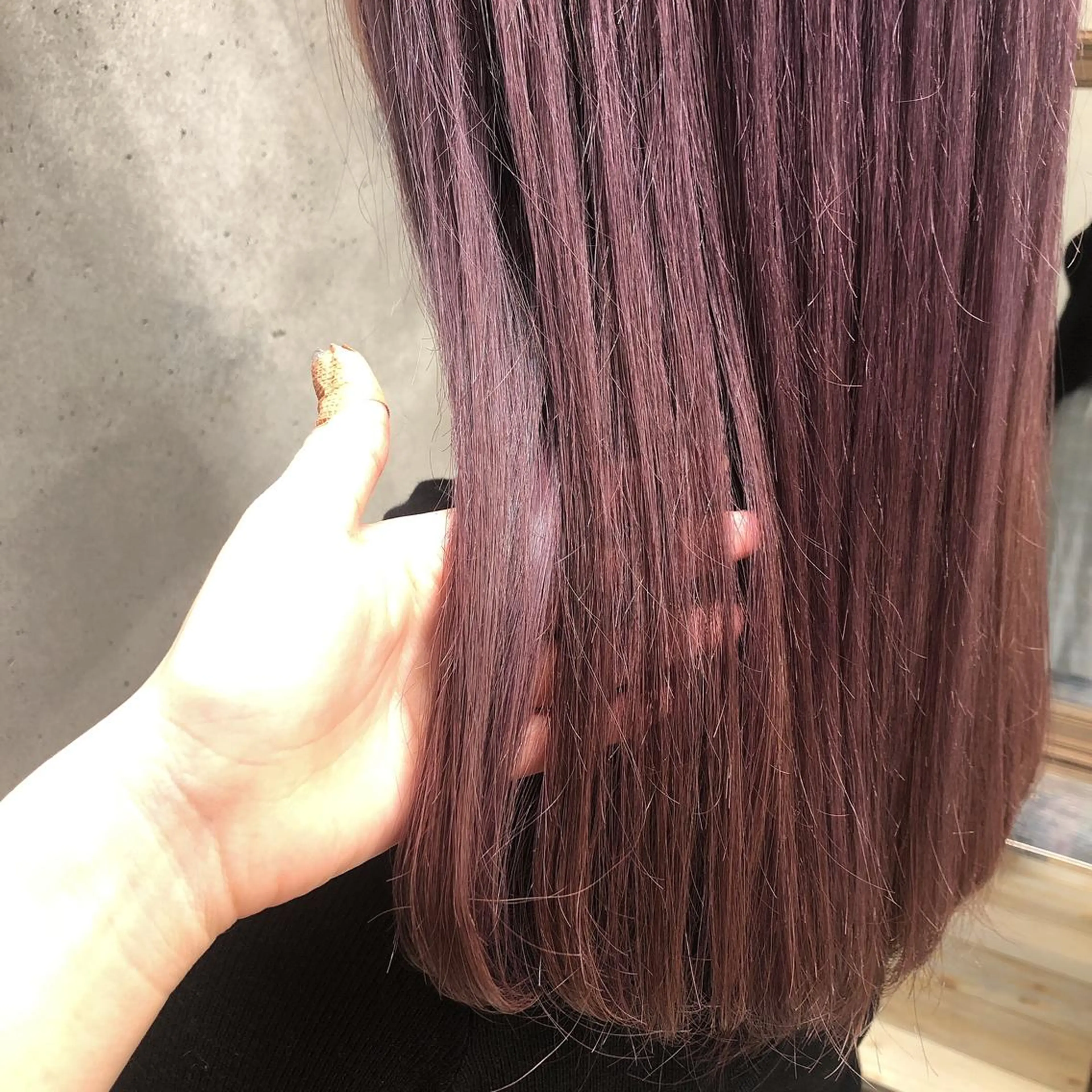 ロング カラー ベージュカラー ハイトーンカラー wakana 【ブリーチカラー】のヘアスタイル