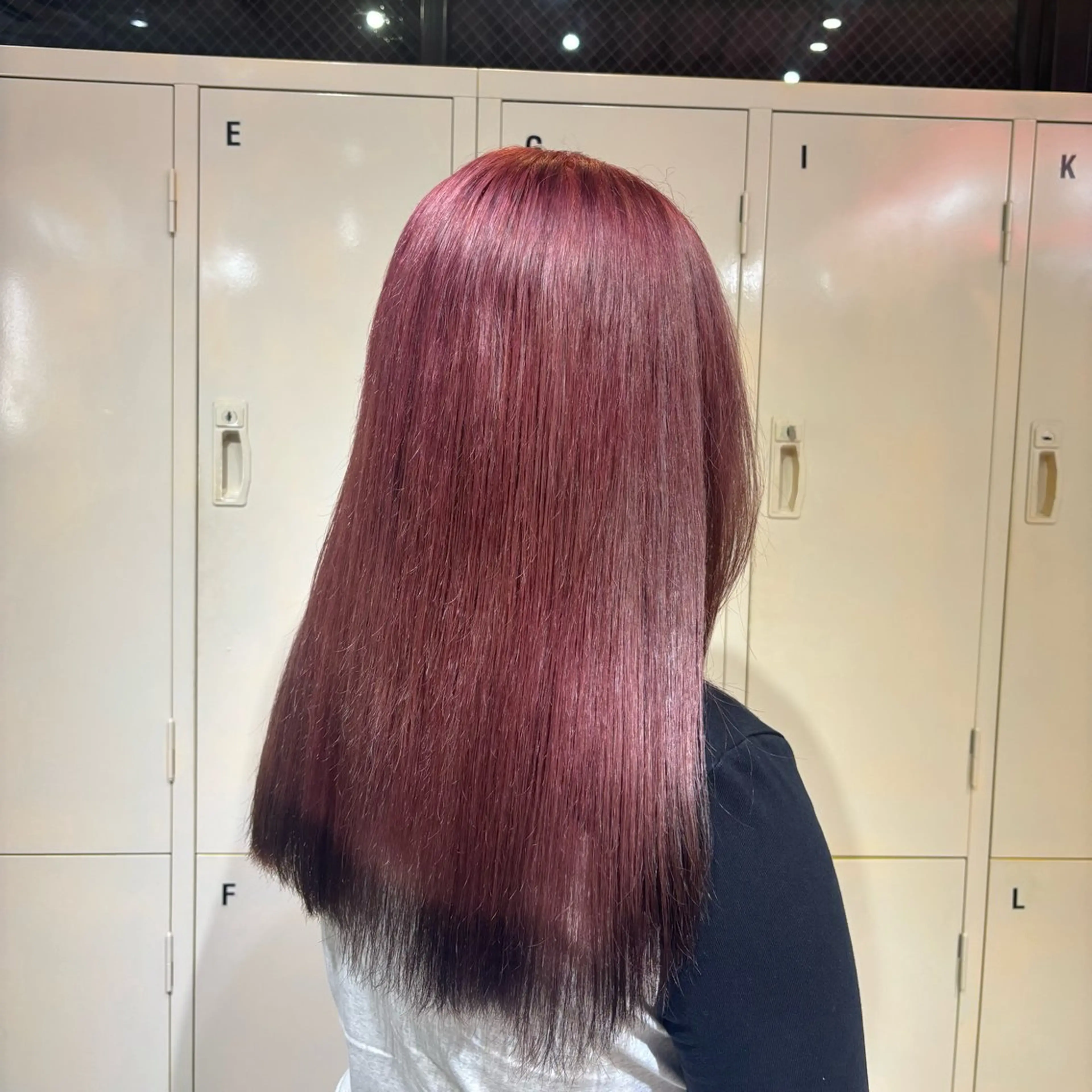 カラー ハイトーン艶カラー 💎あやめ🎀のヘアスタイル