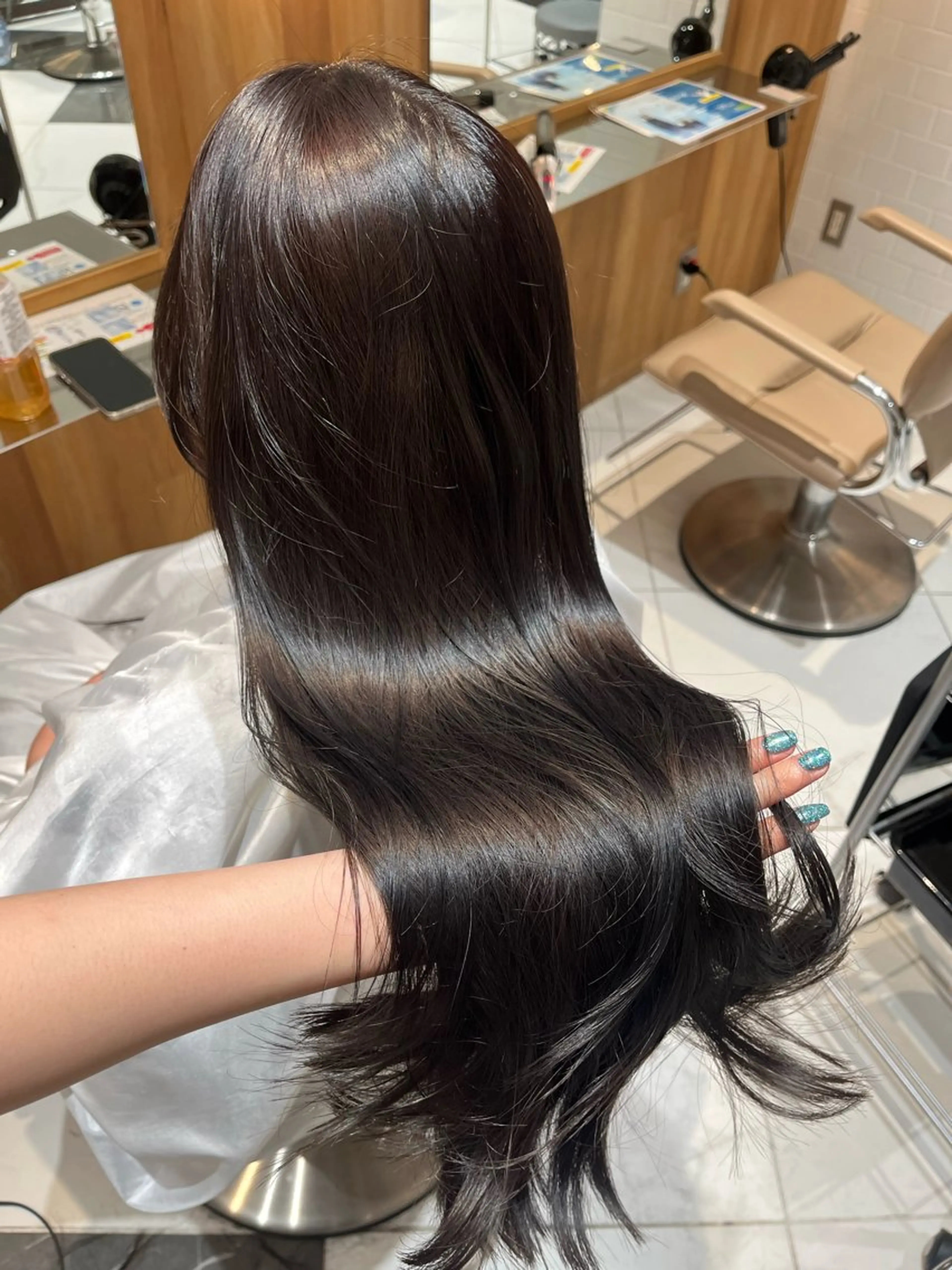 ロング トリートメント haruna .のヘアスタイル