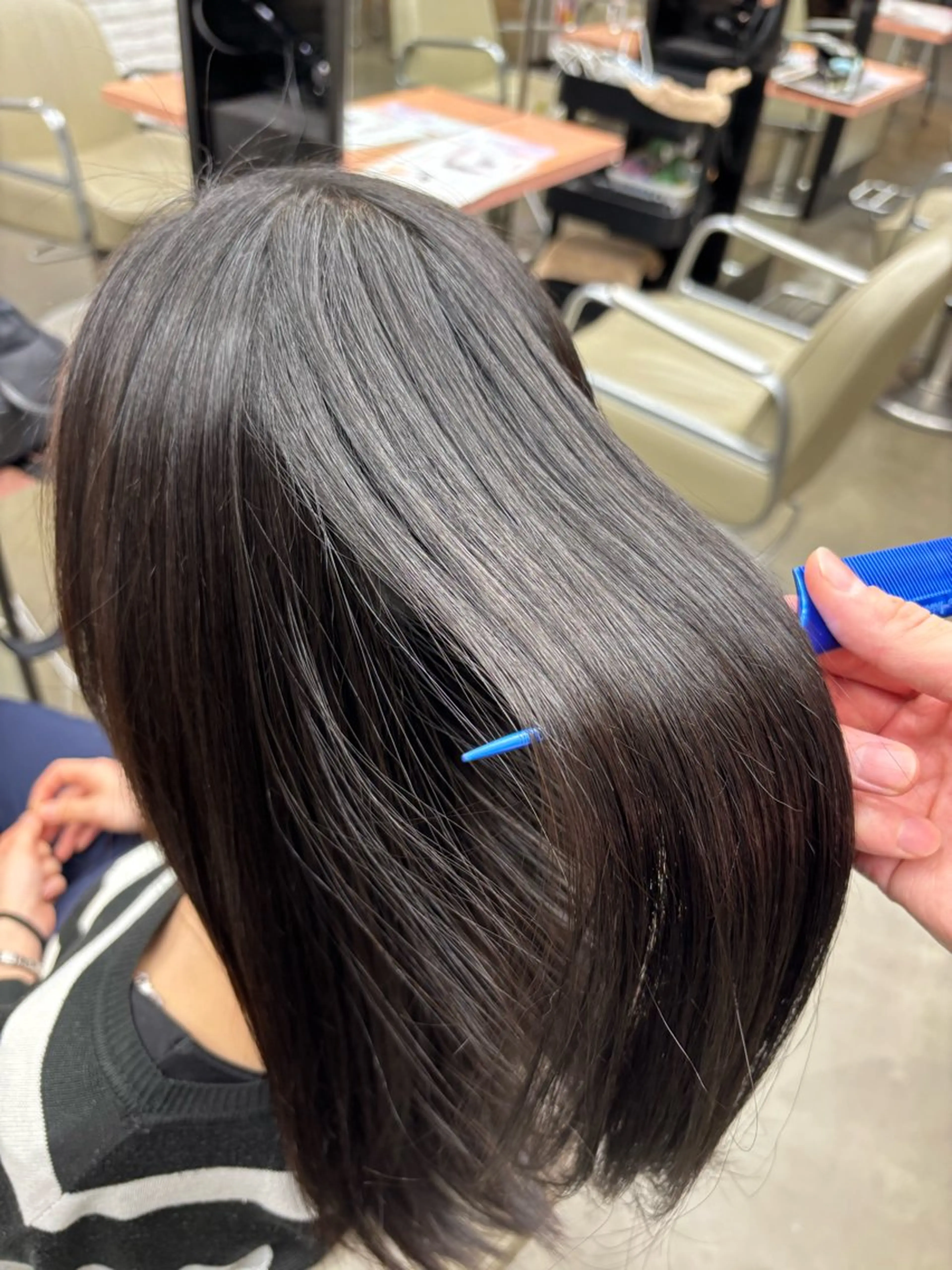 セミロング 縮毛矯正 毛利 拓夢のヘアスタイル