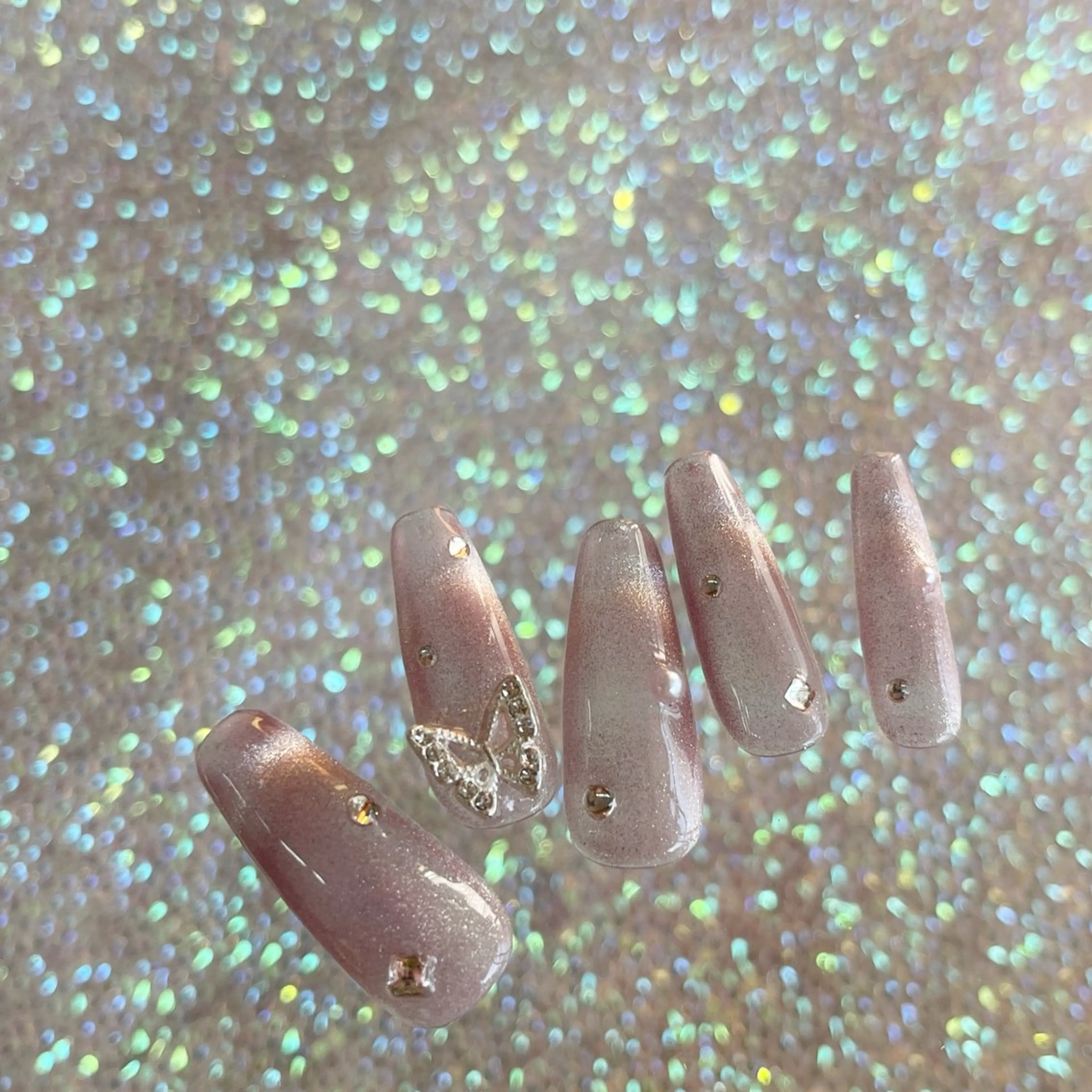 ネイル アートネイル フットネイル ジェルネイル キラキラネイル 韓国ネイル ハンドネイル Y nail なんば堀江店のネイルデザイン