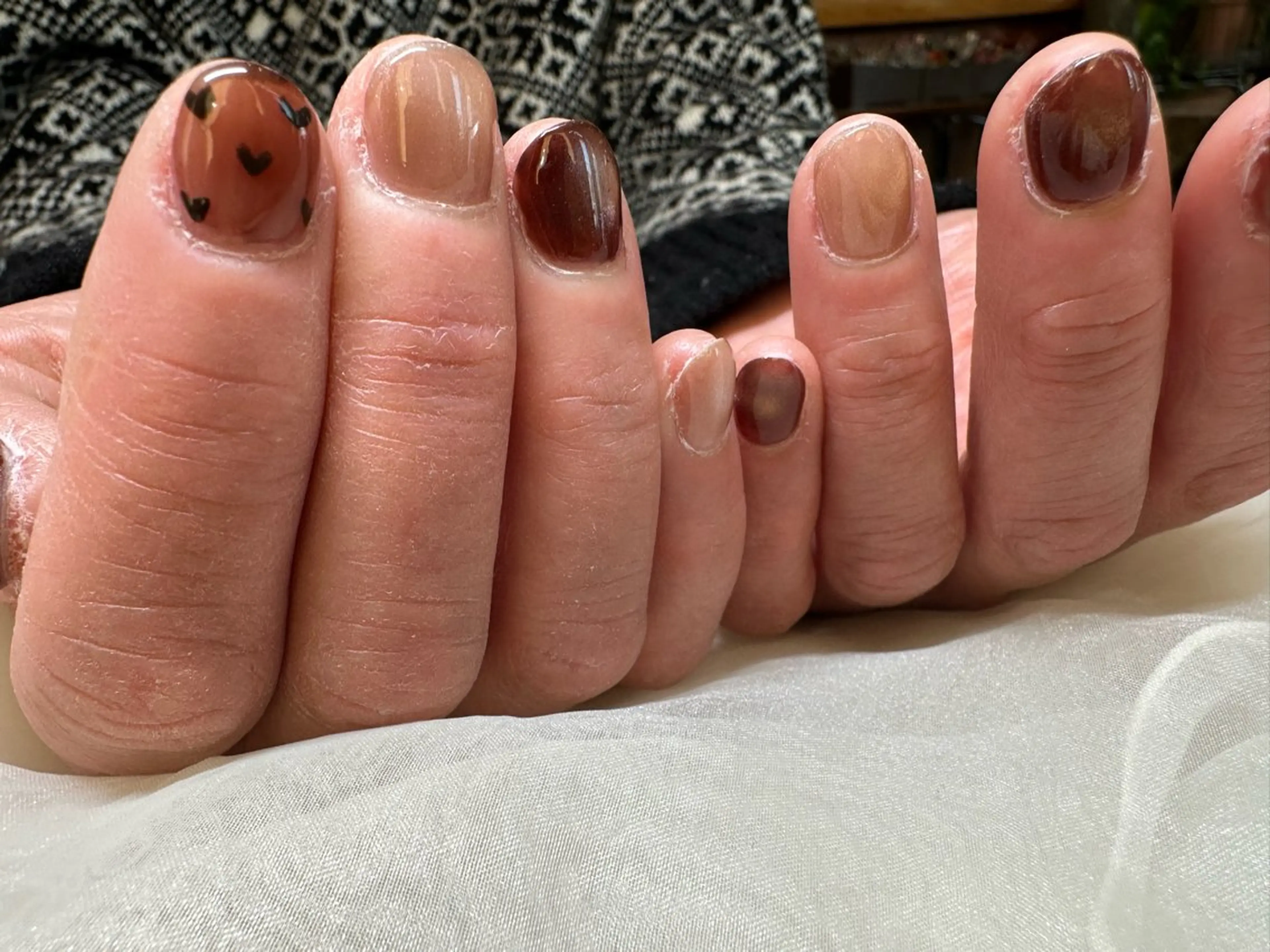 ネイル ハート ハンドネイル 小林 麻里のネイルデザイン