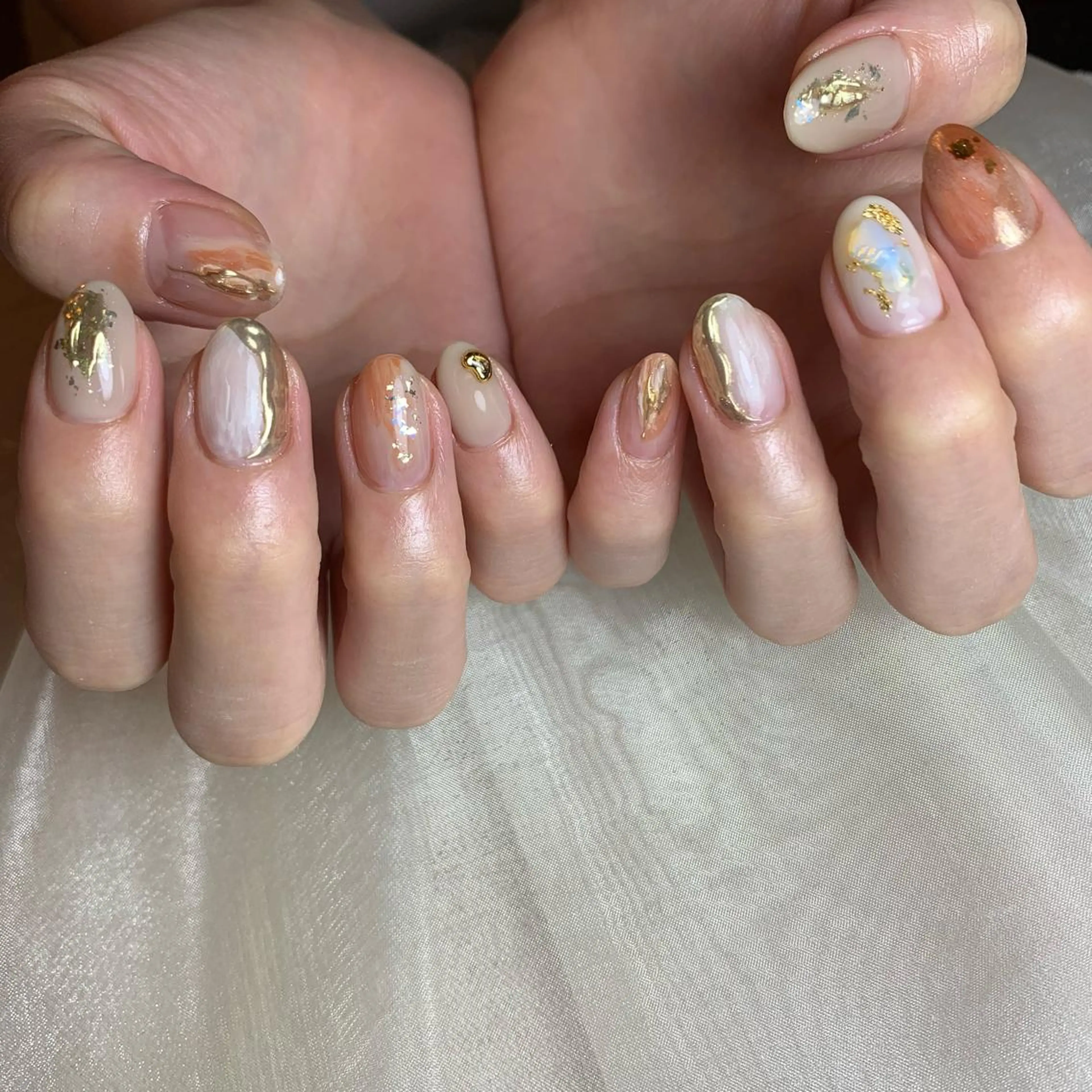 ネイル ハンドネイル repos~ルポ~所属・里見 麗のネイルデザイン