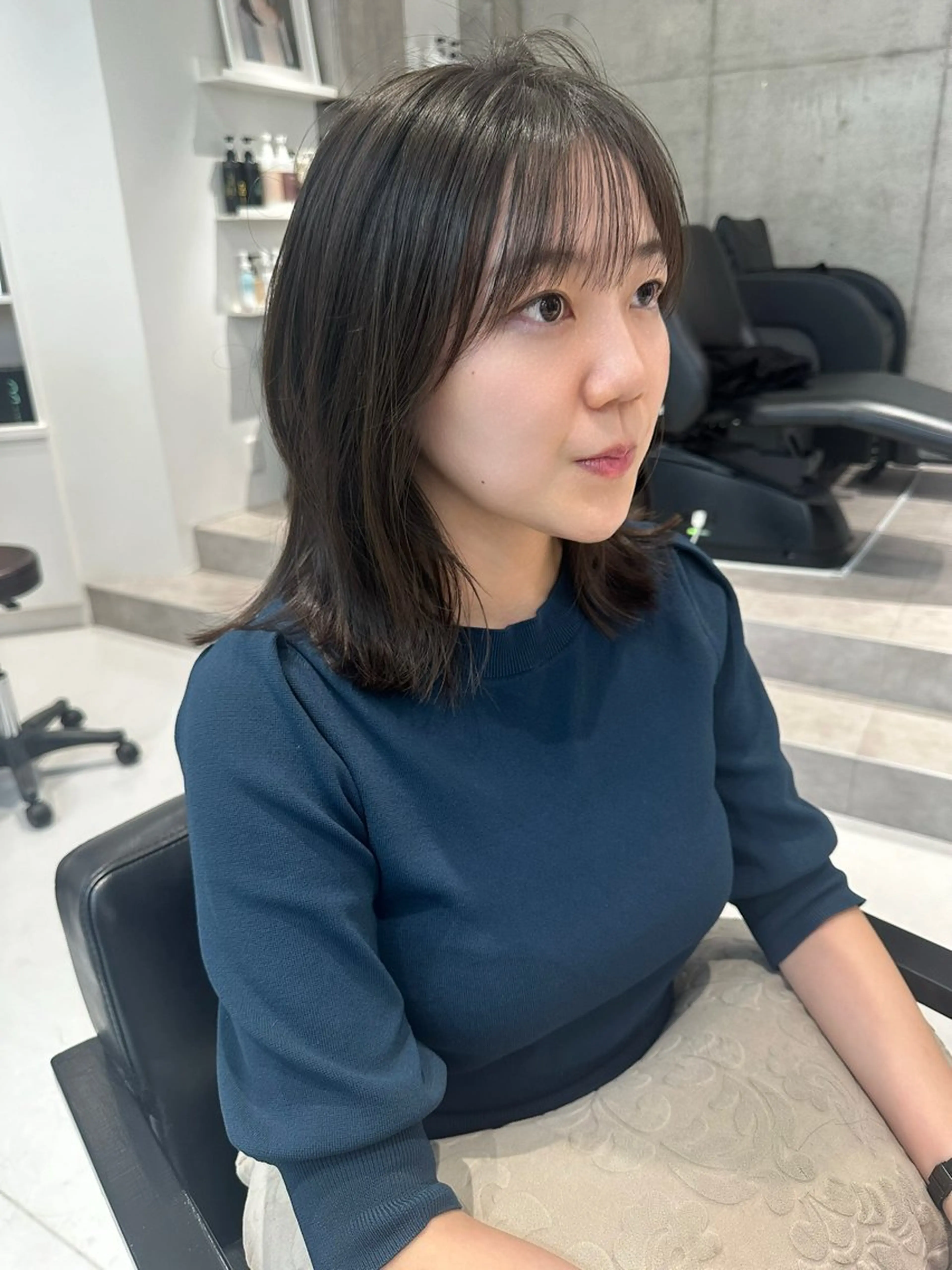 セミロング 山崎結菜 🫧透明感カラーのヘアスタイル