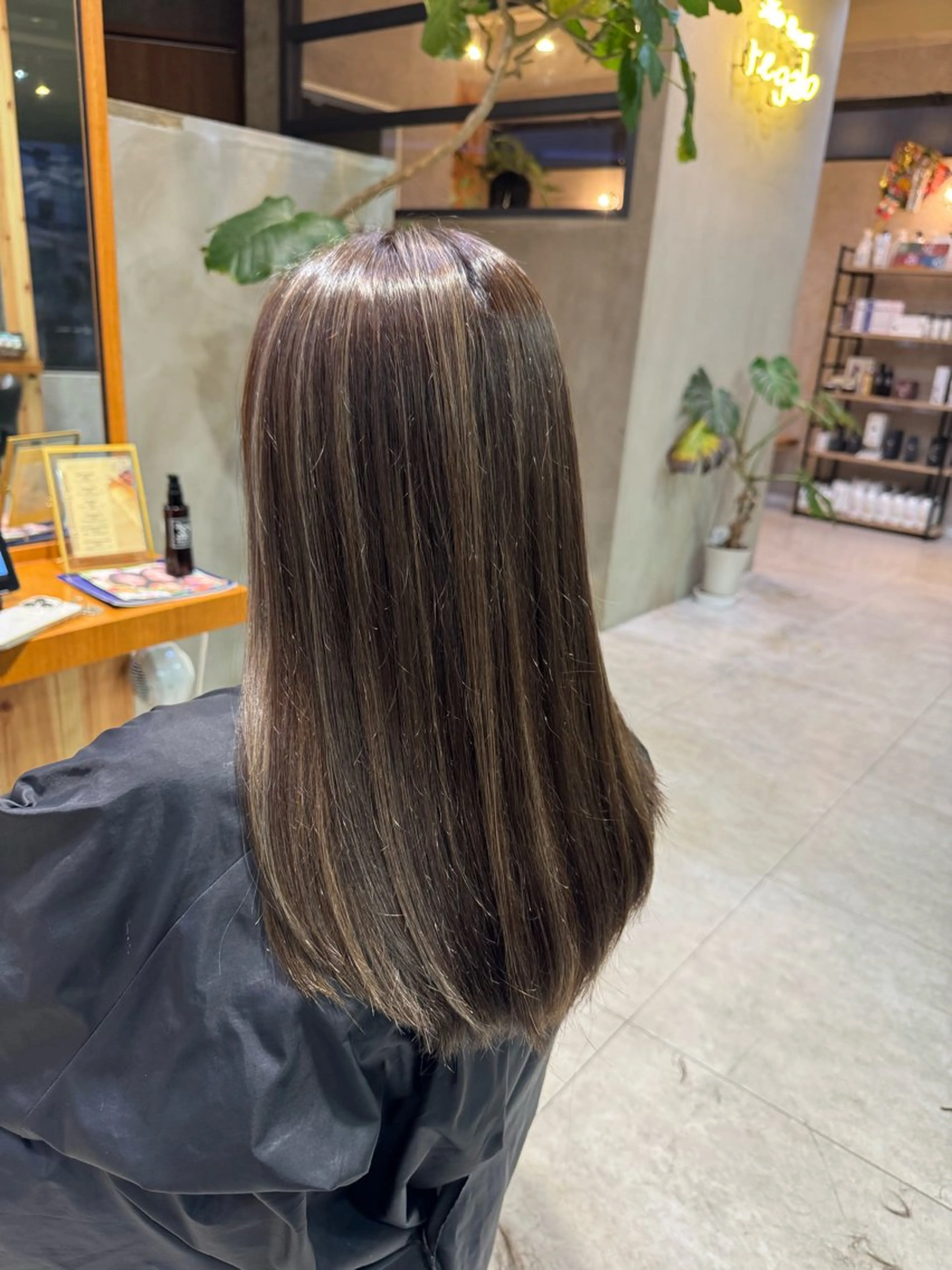 【✨ケアブリーチ使用✨】カット+3Dハイライトフル＋カラー＋リペアTRの写真