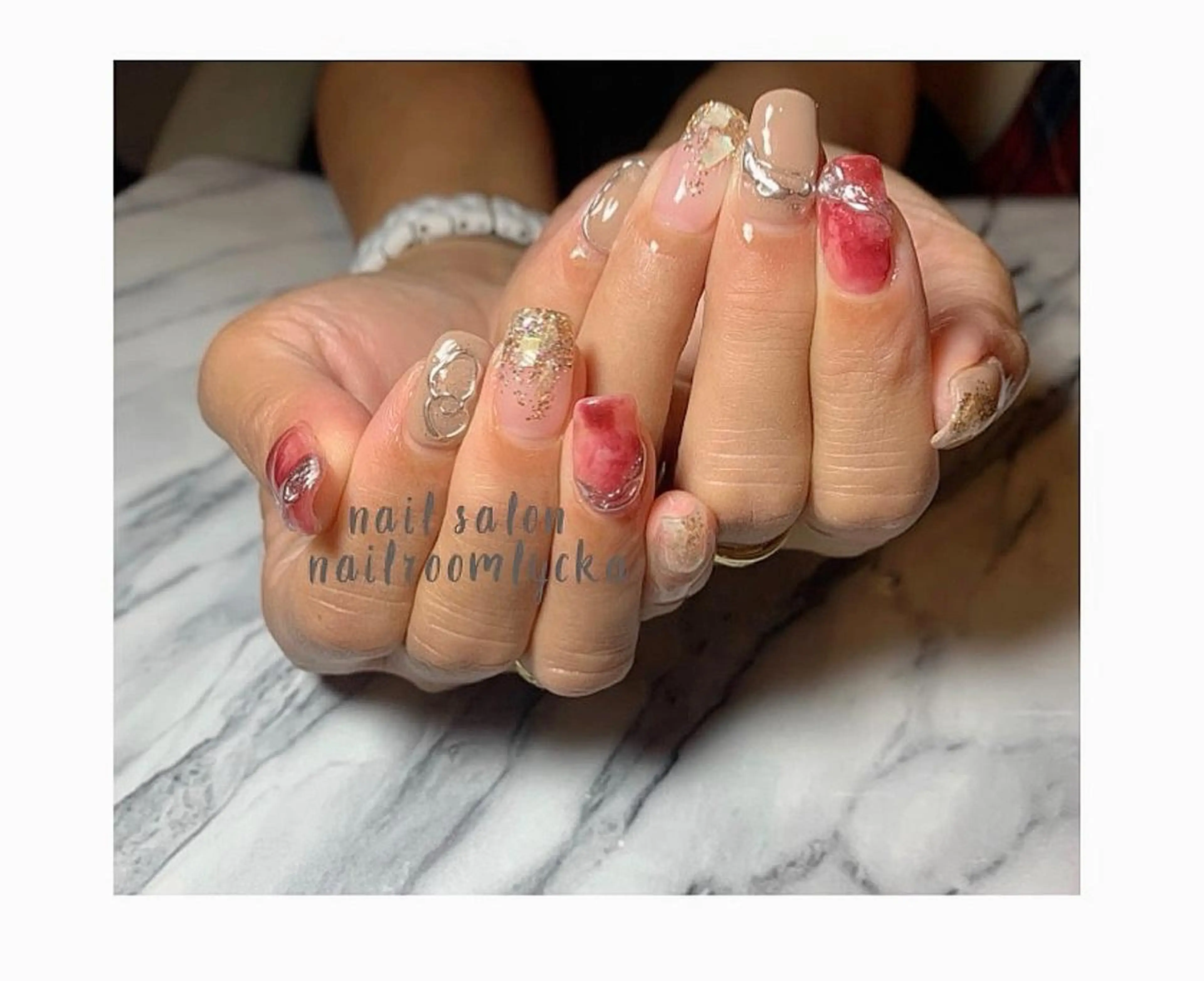 ネイル ﾈｲﾙﾙｰﾑﾘｯｶ 𝐦𝐚𝐲𝐮のネイルデザイン