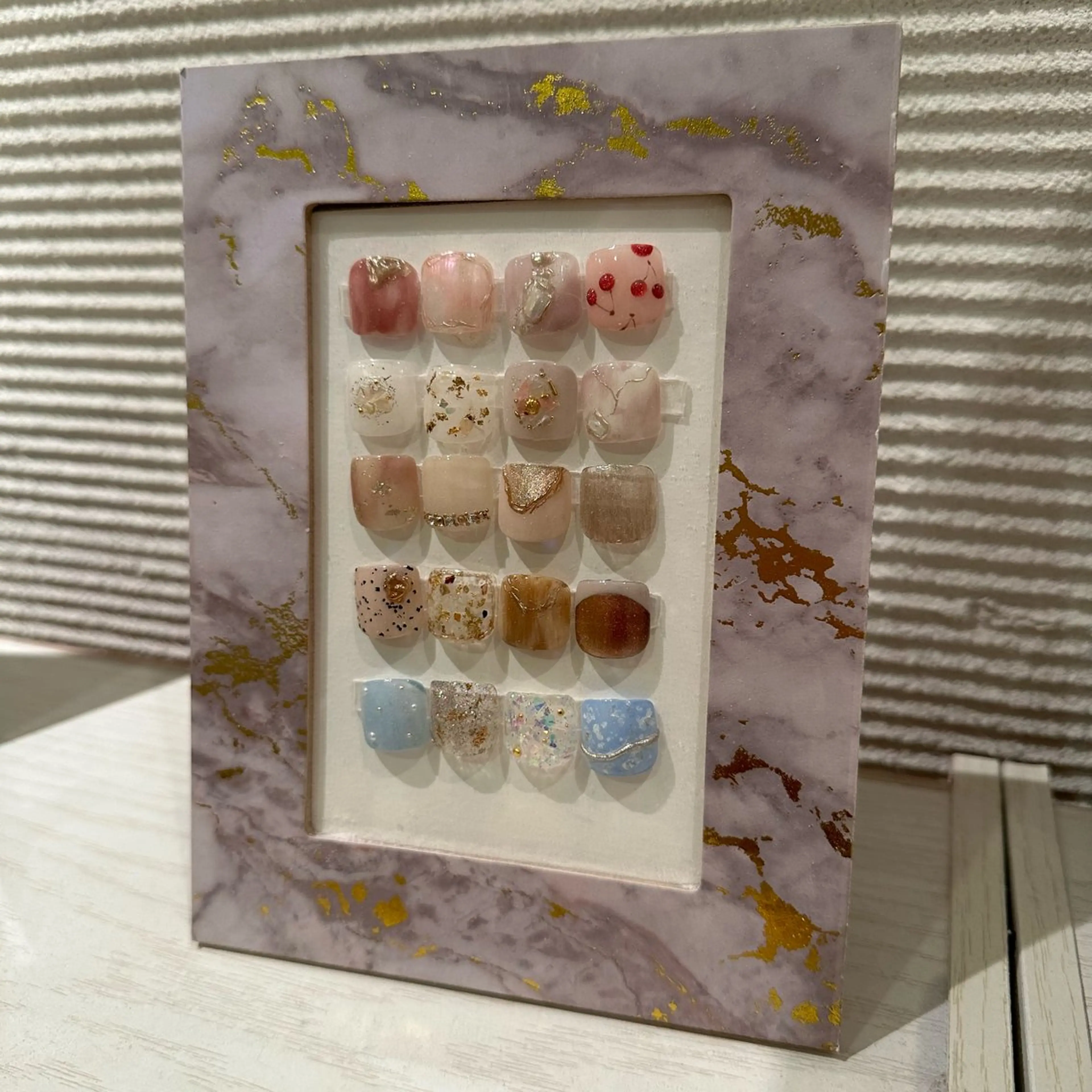 フットワンカラー＋アート2本(オフあり)🧡1ヶ月以内リピートのお客様限定で1000円OFFさせていただきます！の写真