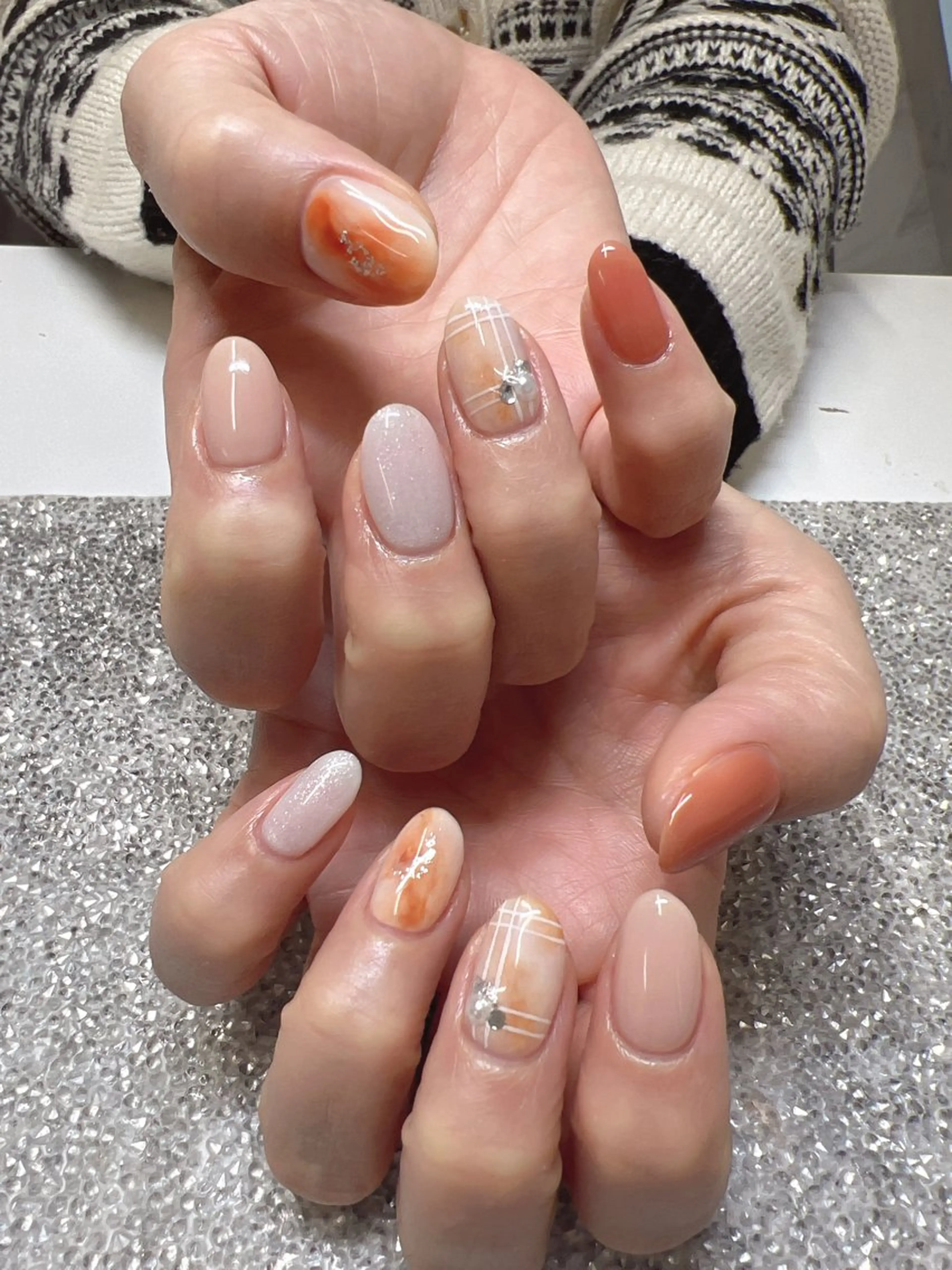 ネイル Guarendo錦糸町店所属・ガレンドウ 白澤 愛子のネイルデザイン