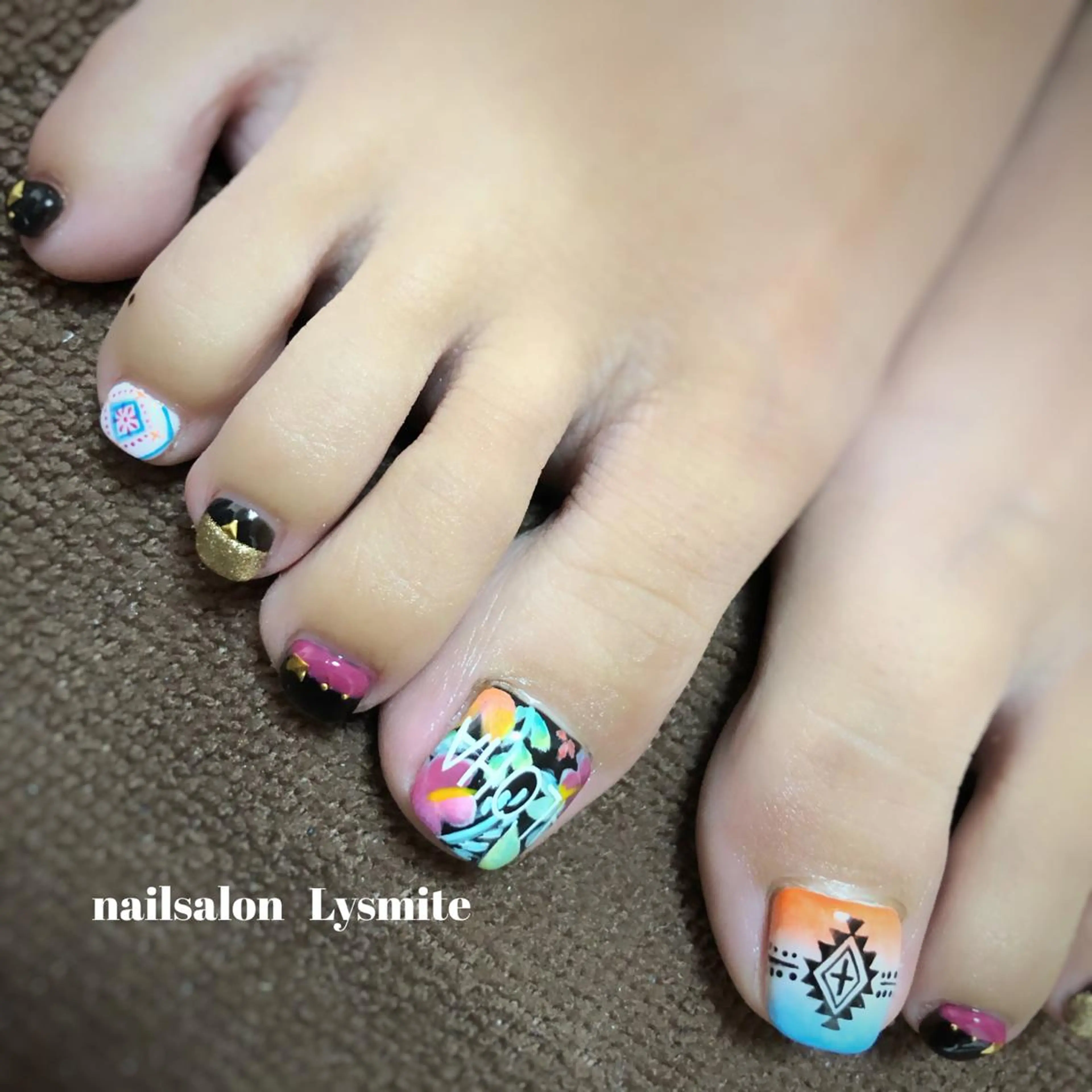 ネイル フットネイル Lysmite所属・岩本 美香のネイルデザイン