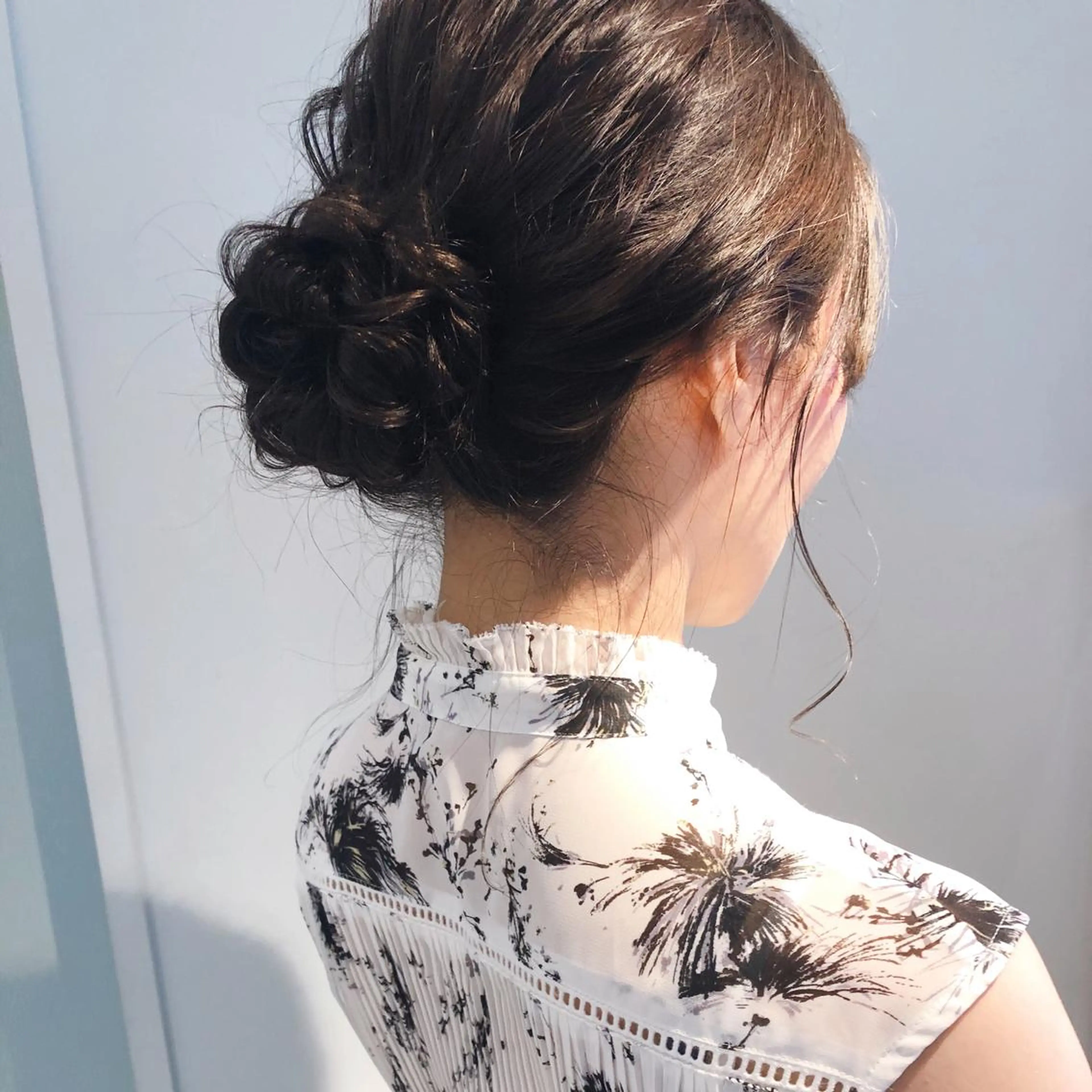 ミディアム ヘアアレンジ ケアブリーチ/ エクステ/レイヤーのヘアスタイル