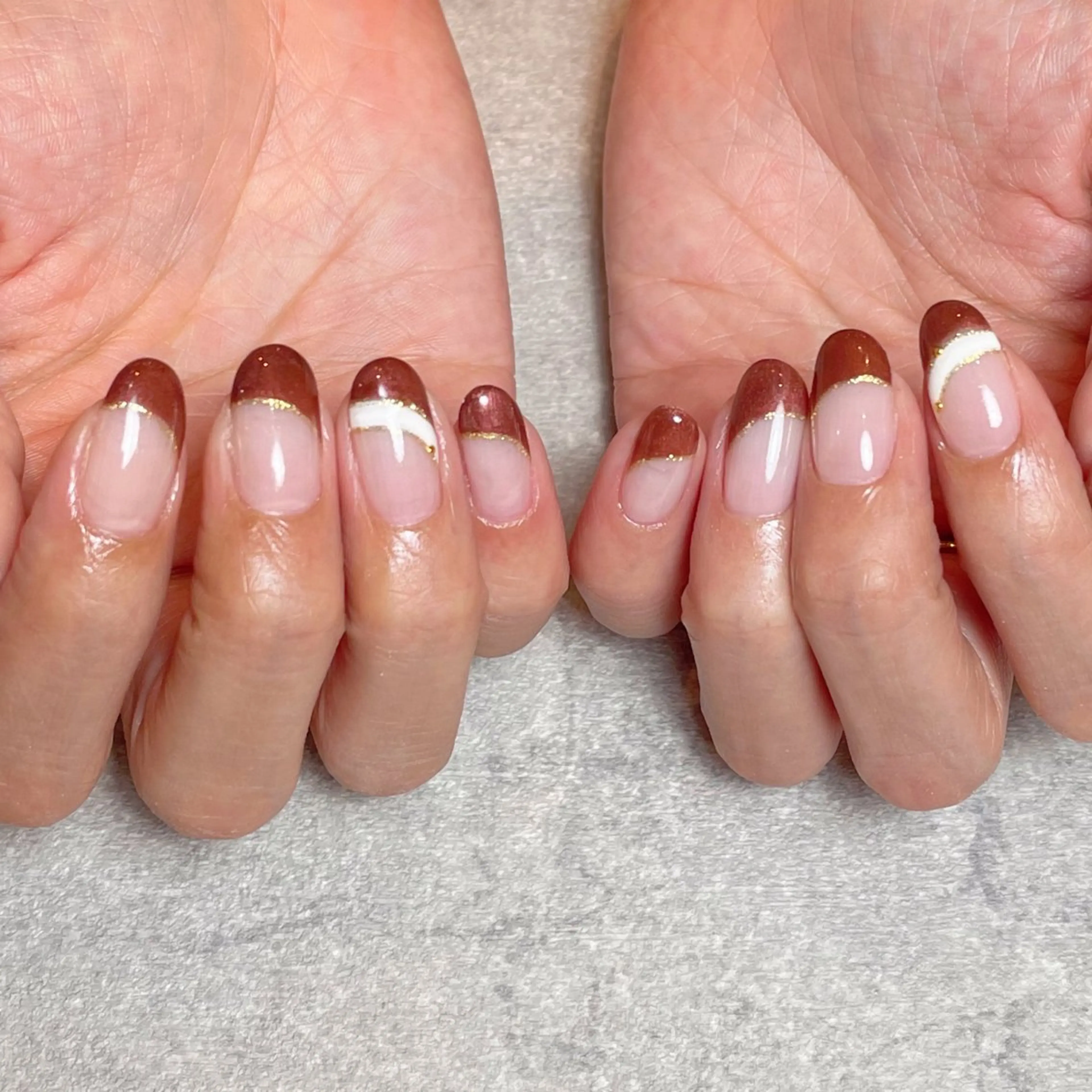 ネイル フレンチネイル ハンドネイル nailroom DIASOMNIAのネイルデザイン