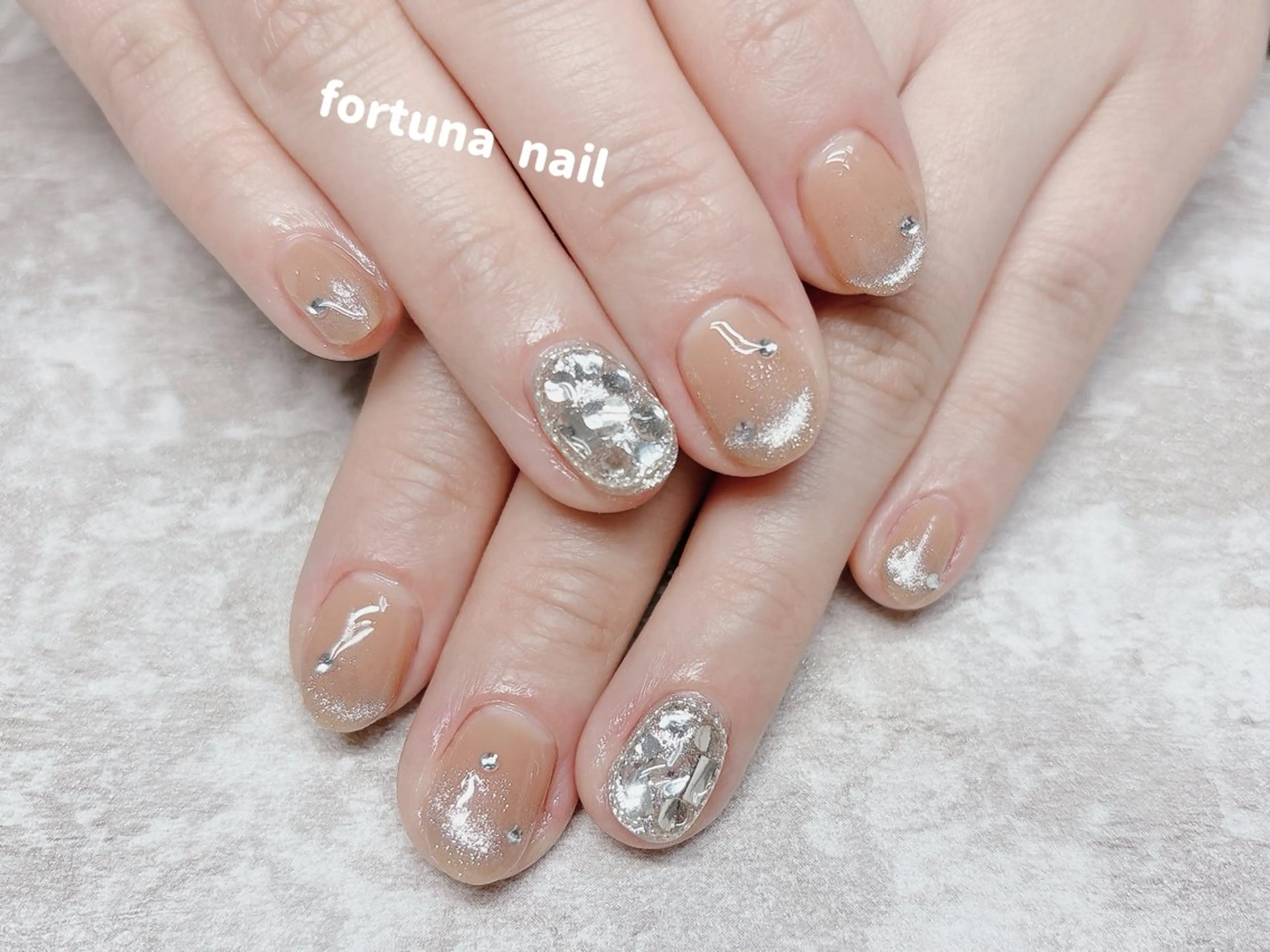 ネイル ハンドネイル ハンドケア Nail •Head スパFortunaのネイルデザイン