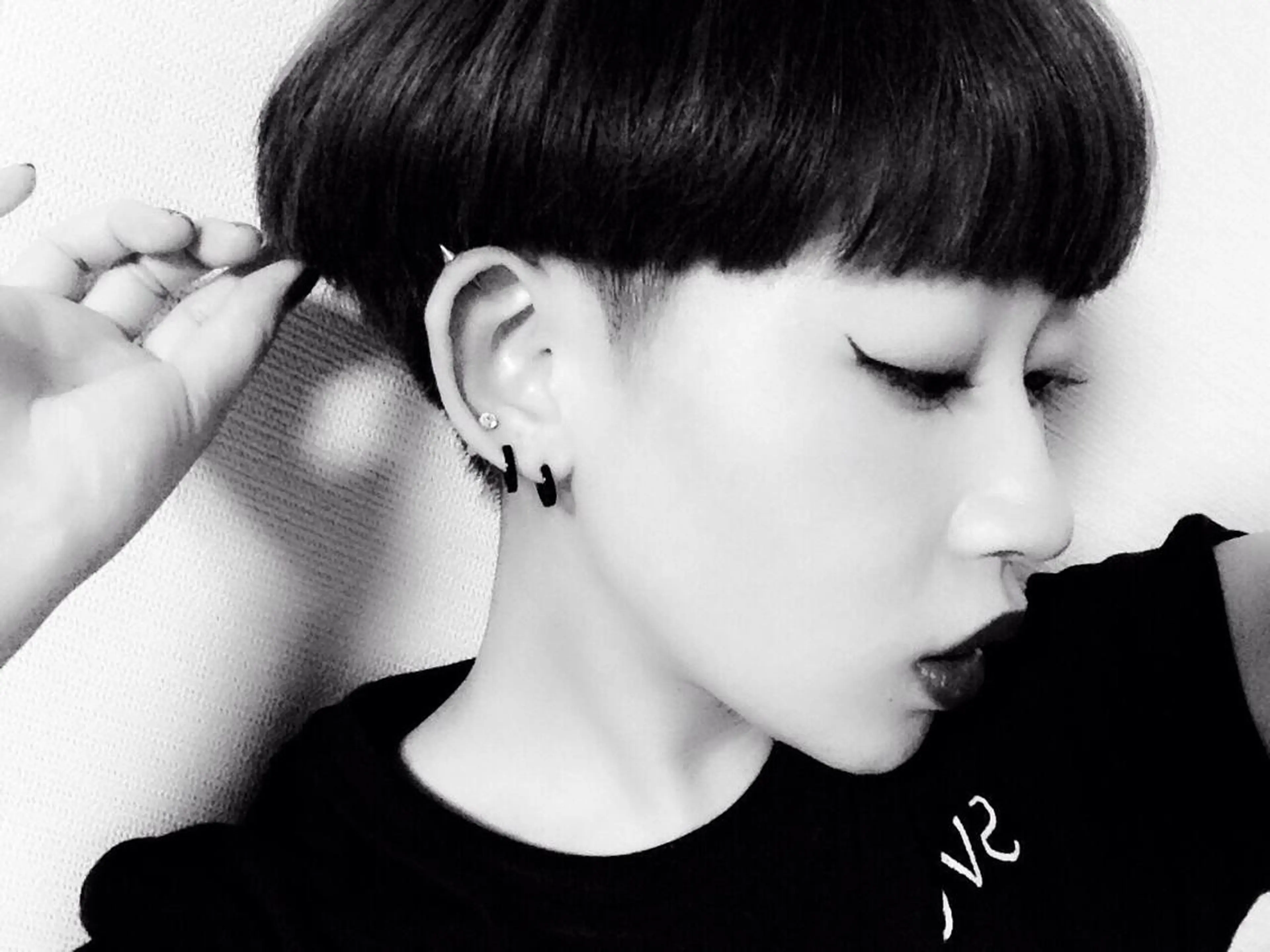 ショート カラー イルミナカラー カット ヘアカラー update HATTORIのヘアスタイル