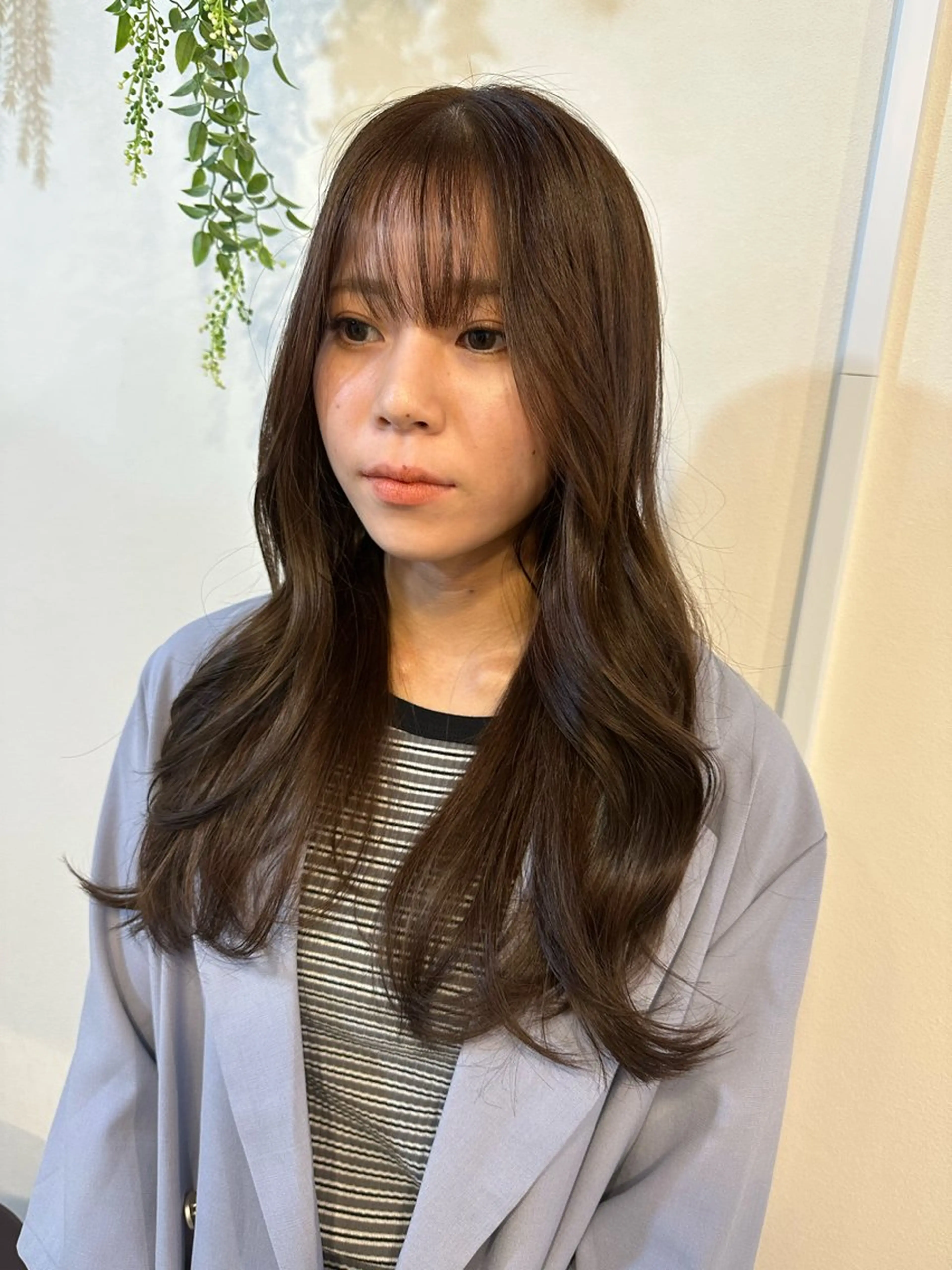 セミロング カラー ベージュカラー Sherry/R 三川町　木村祐里奈のヘアスタイル