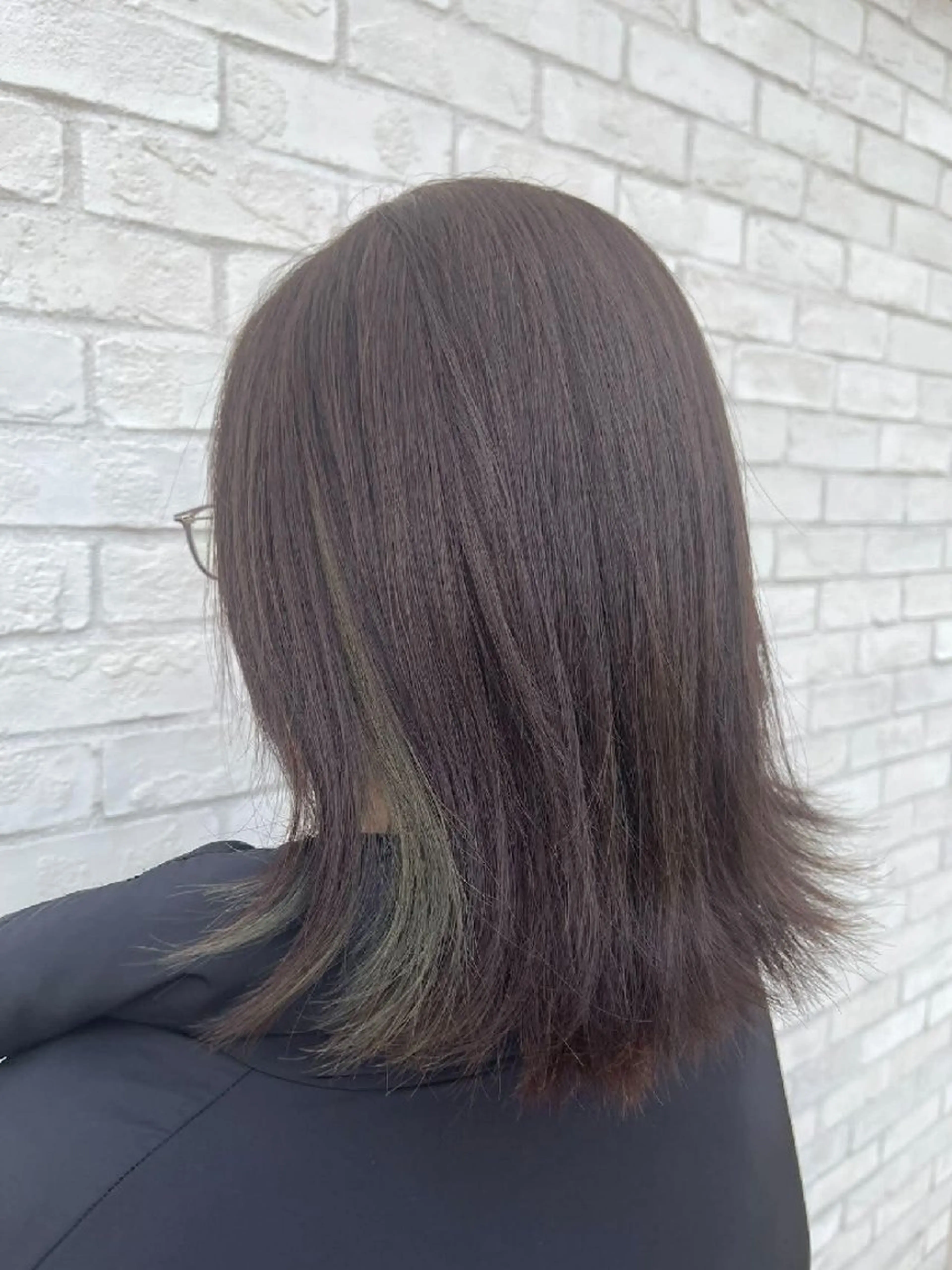 セミロング カラー preak TOMOのヘアスタイル