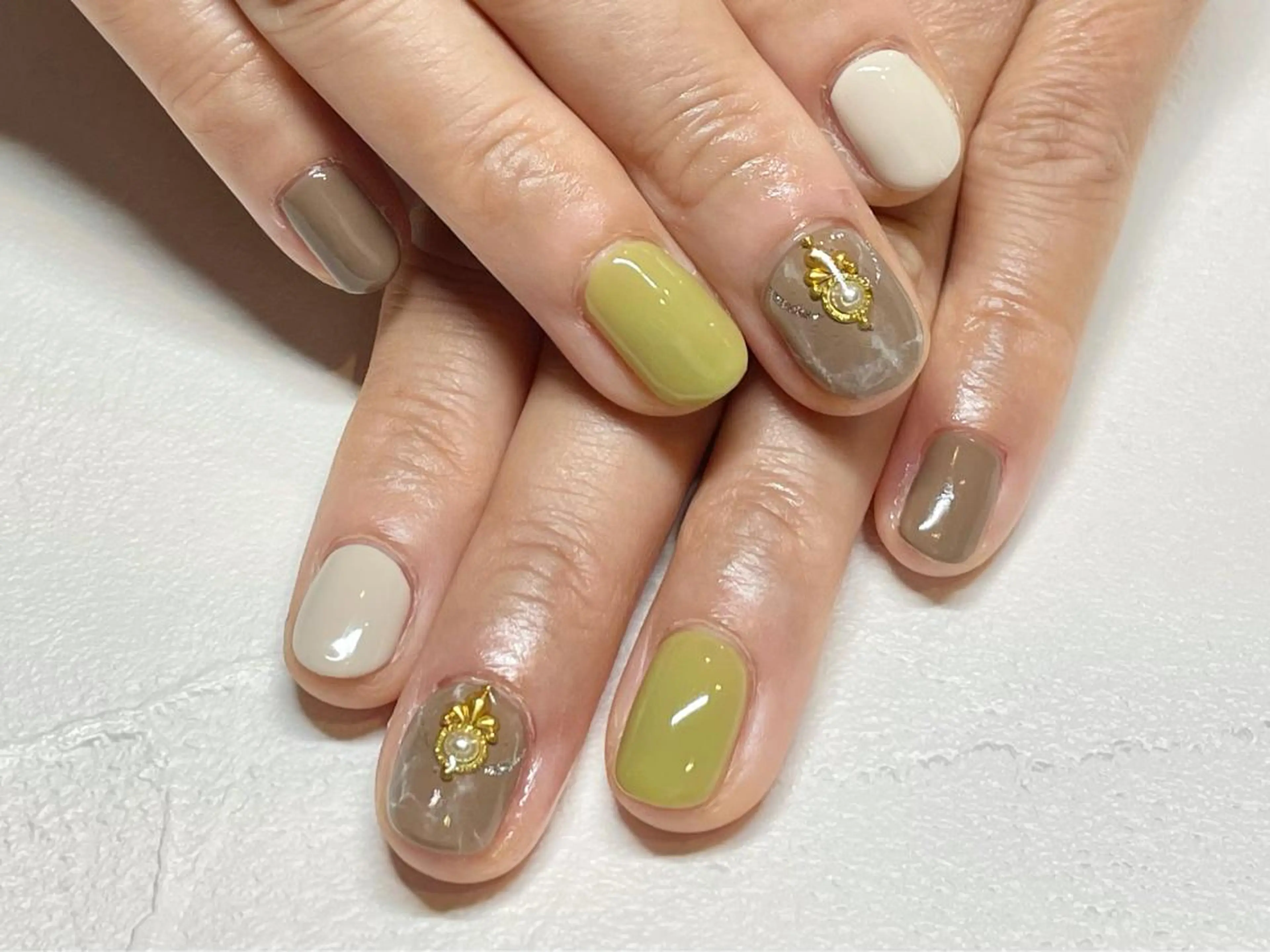 ネイル シンプルネイル ささき れいなのネイルデザイン