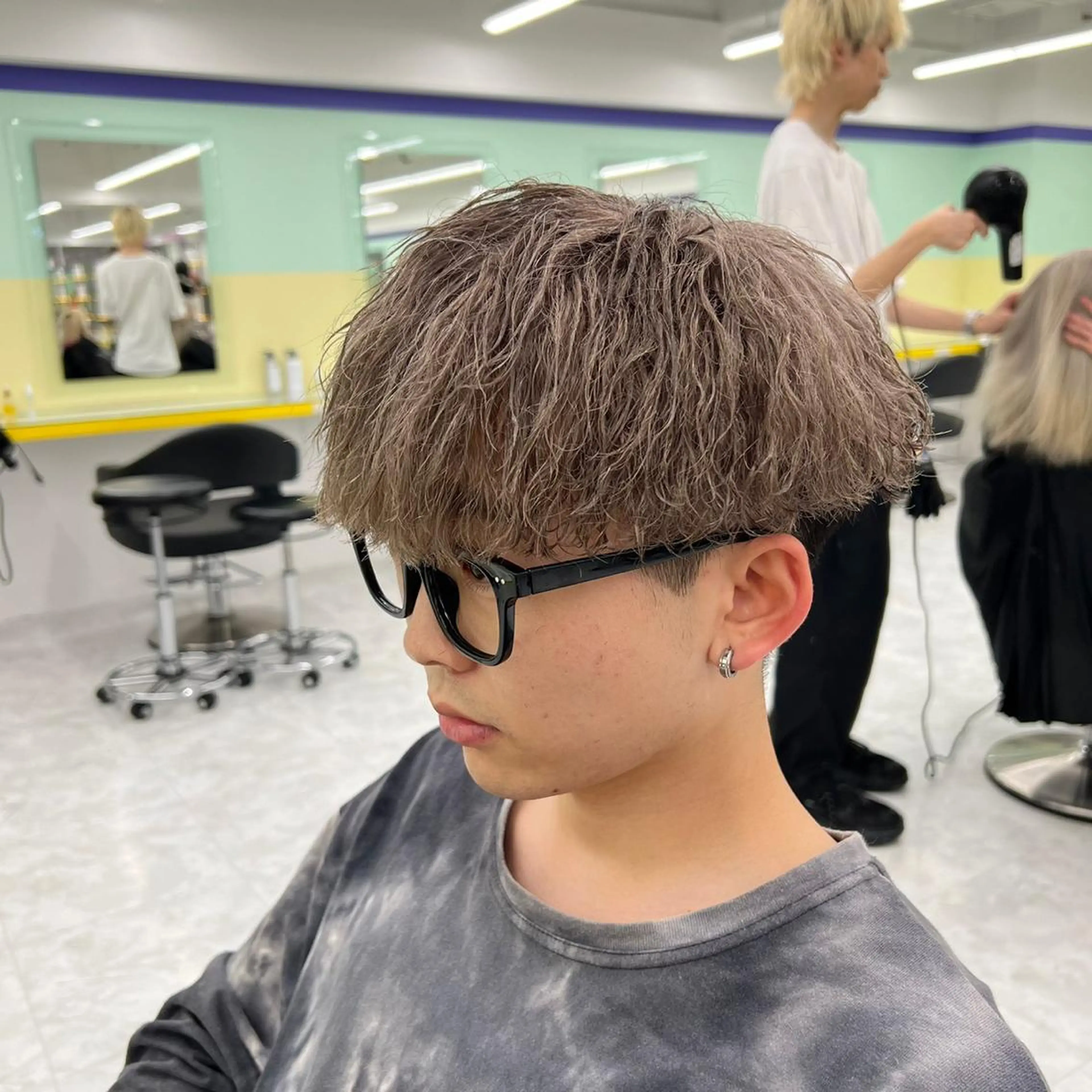 ショート カラー パーマ メンズ グレージュ ヘアカラー 韓国レイヤーカット /REIのヘアスタイル