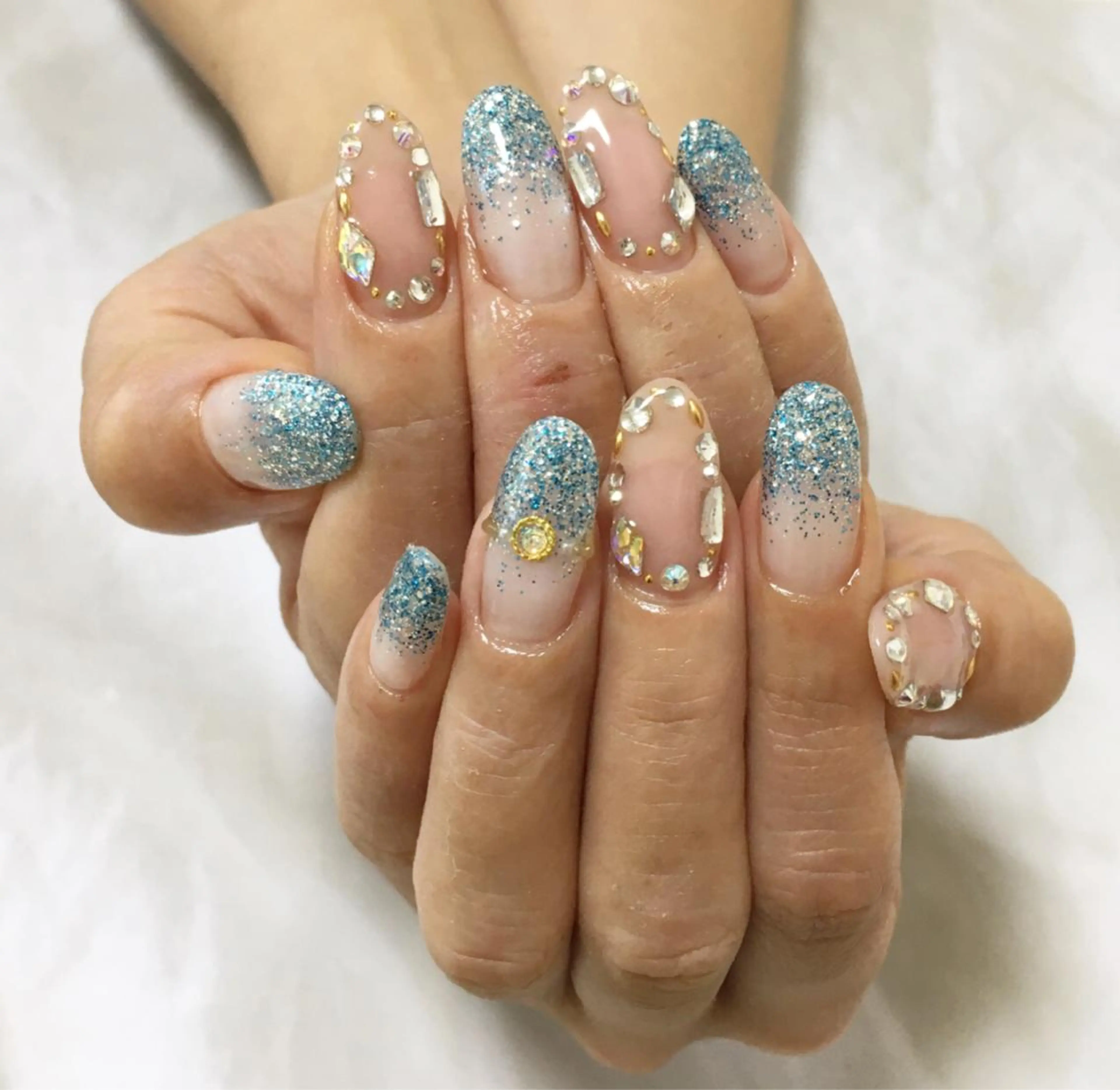 ネイル SHINE NAILのネイルデザイン