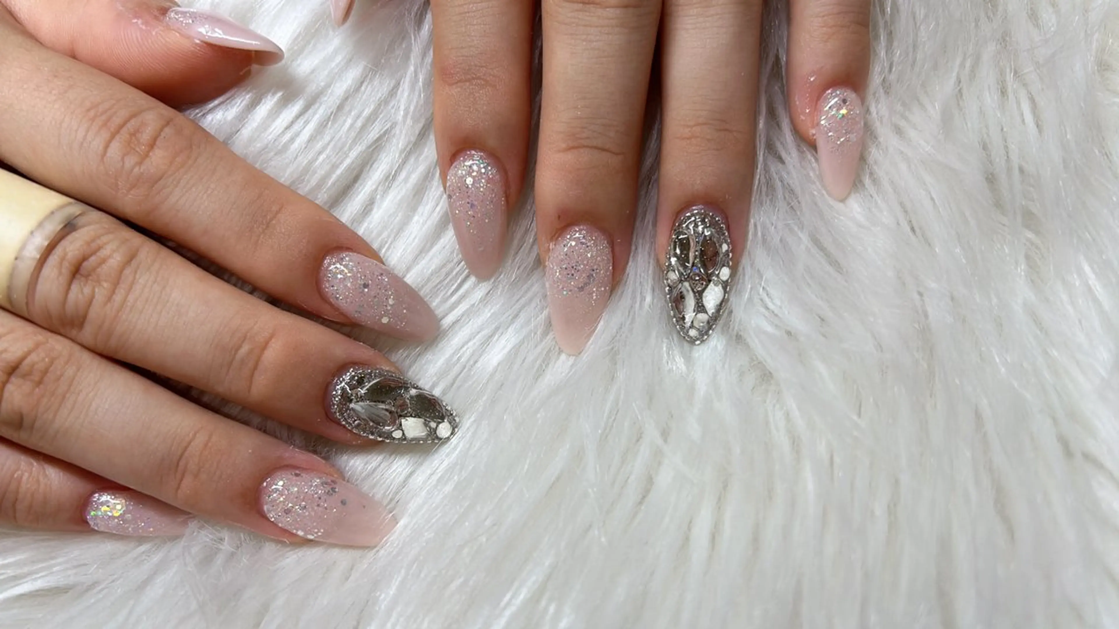 ネイル 《LB》ラブリエ Nail&eyeのマツエク・マツパデザイン