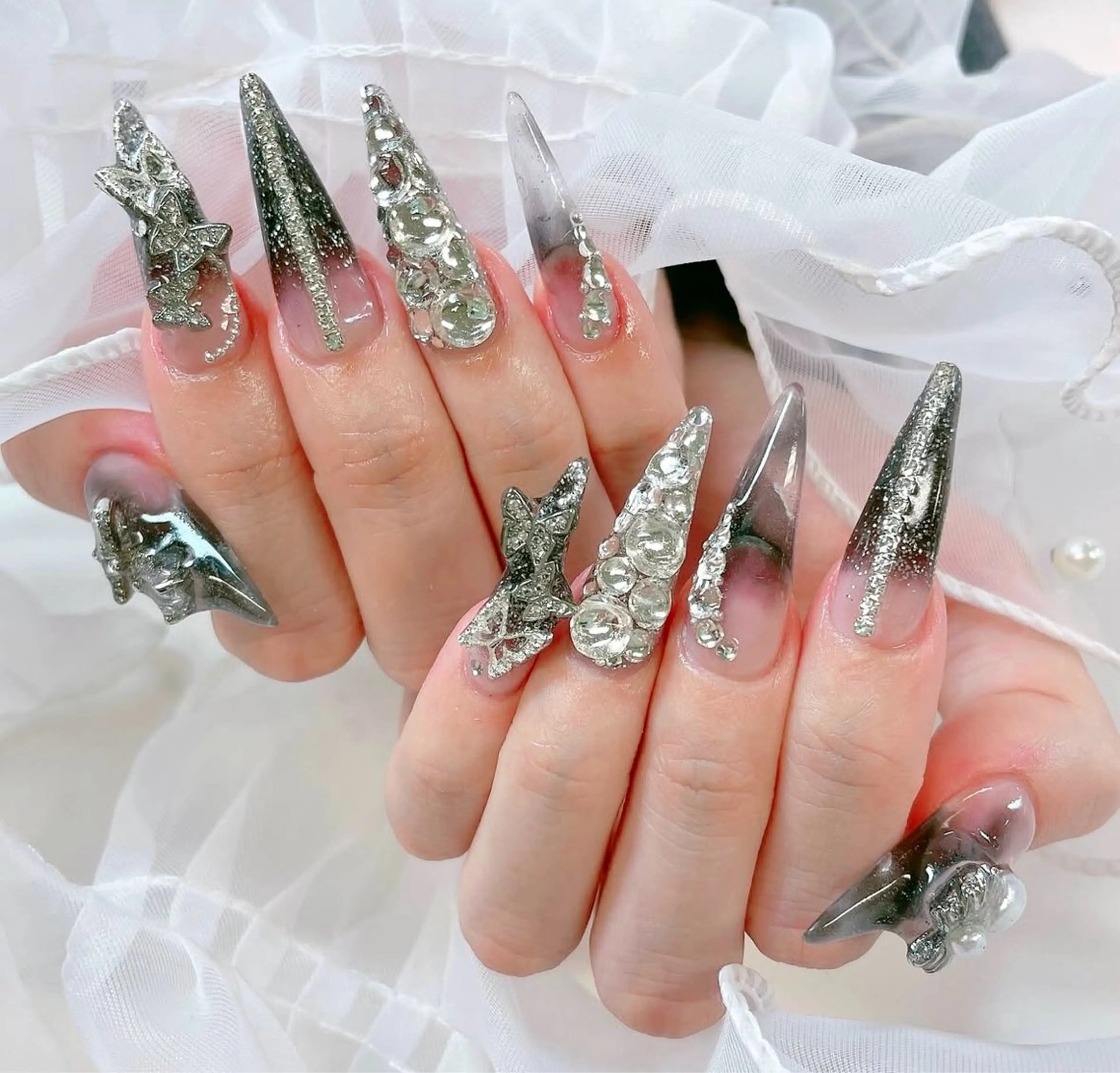 ネイル 大塚眉毛|ハンドケア |肌管理の眉毛・アイブロウイメージ