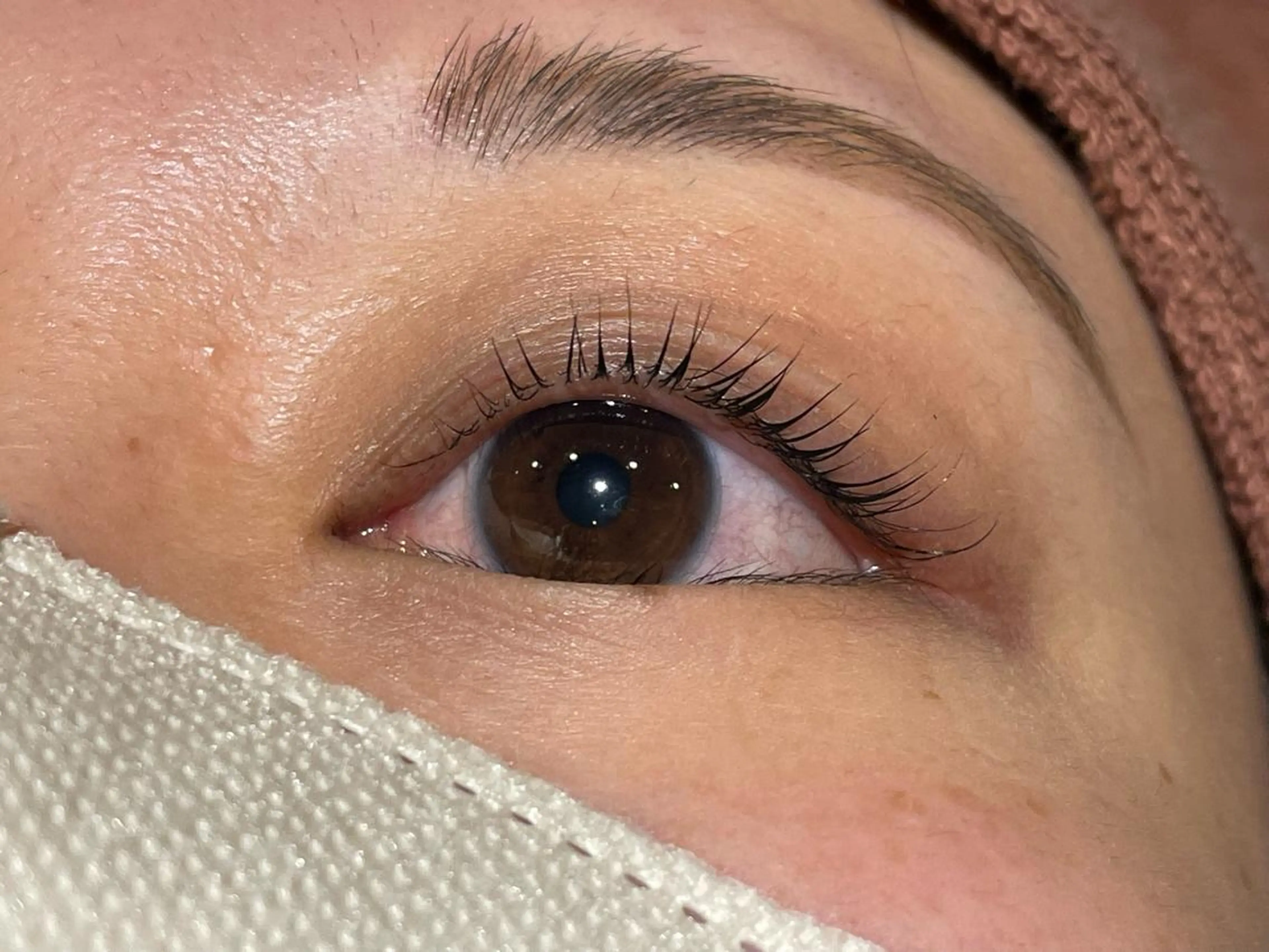 マツエク・マツパ 桑田 新菜のヘアスタイル