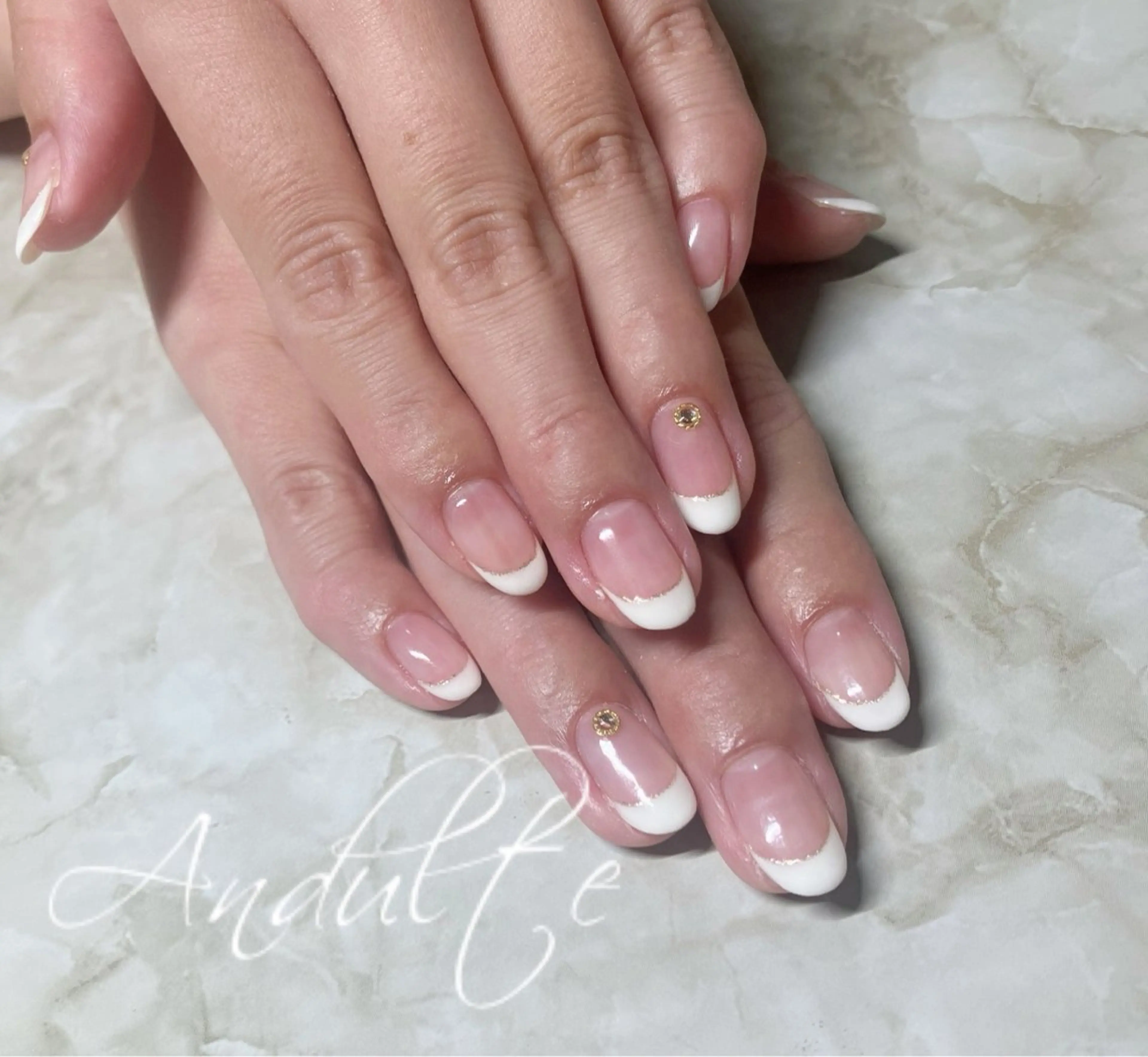 ネイル andulte MAIのネイルデザイン