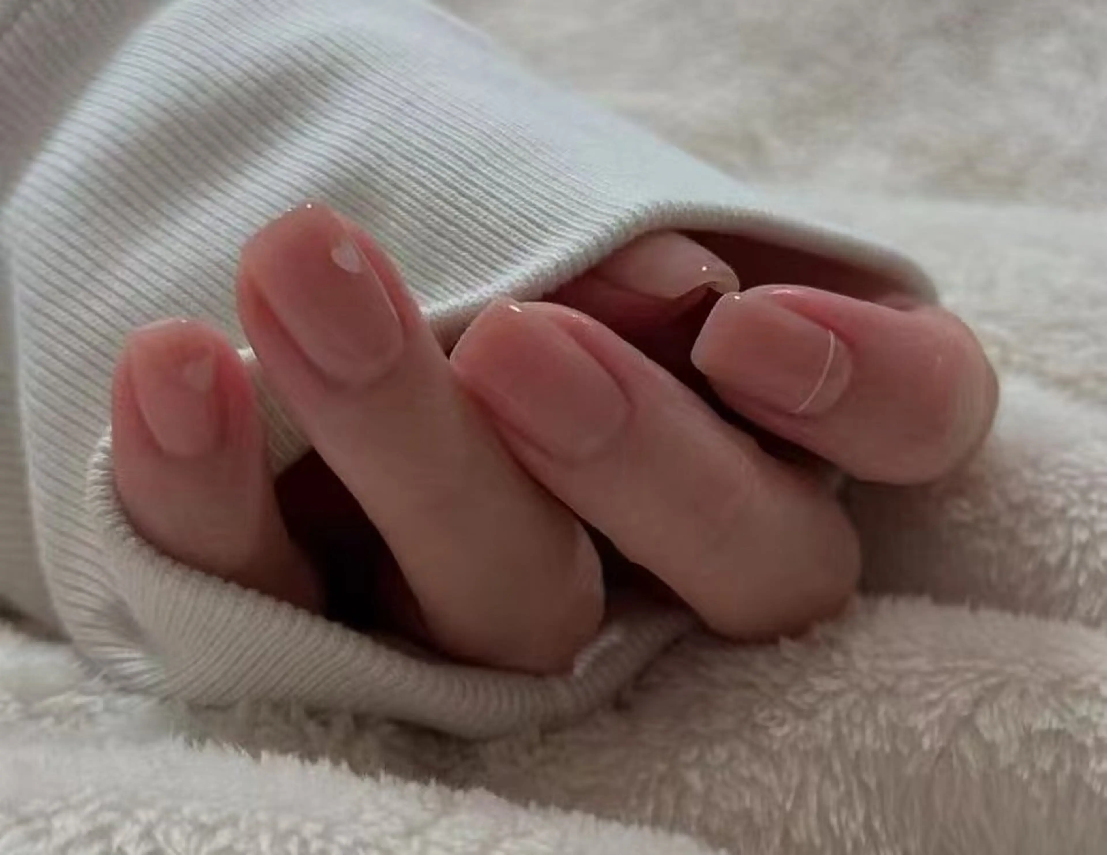 ネイル フラワーネイル フレンチネイル ジェルネイル ガラスフレンチ ハート ハンドネイル ハンドケア BabyYouMi nailのネイルデザイン