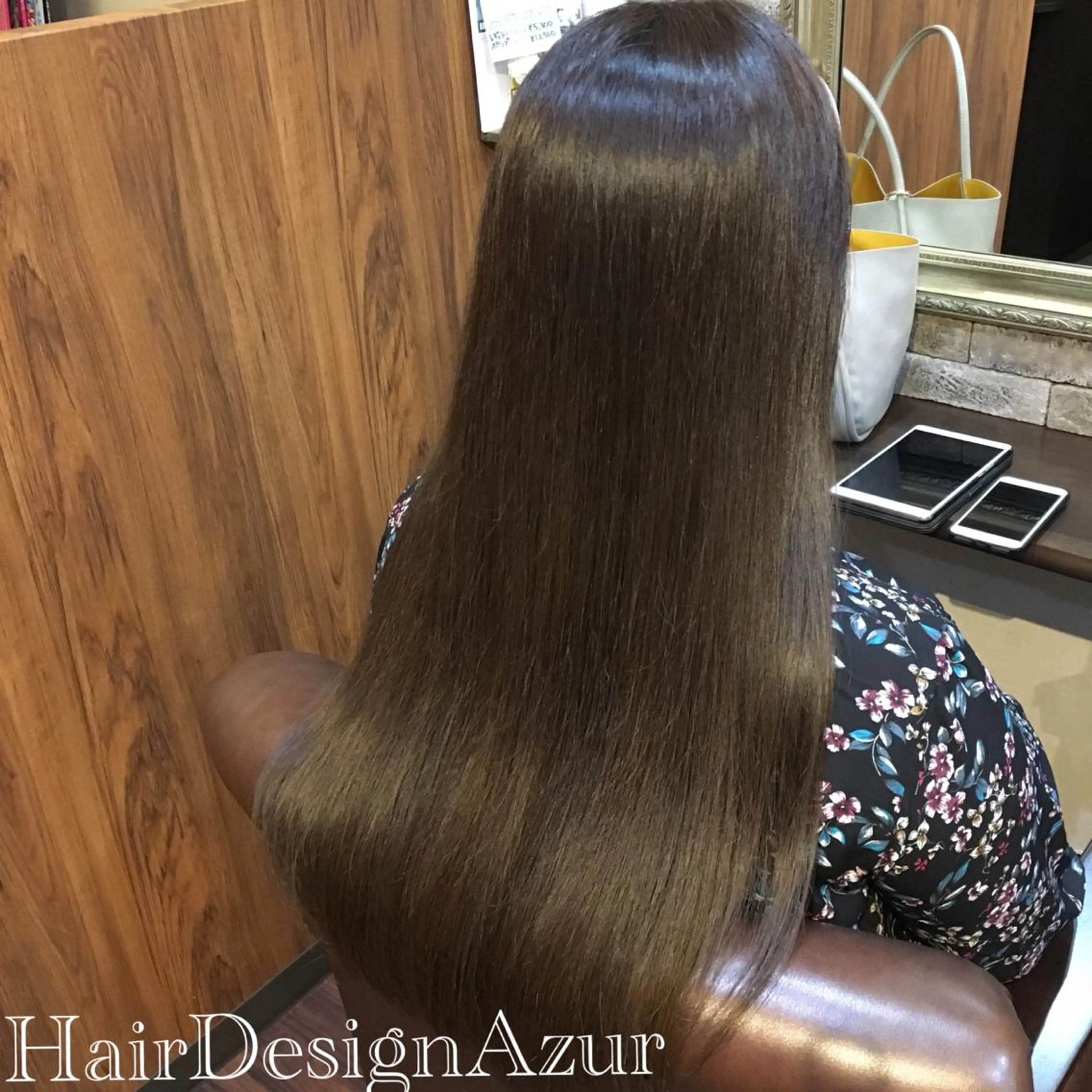 ロング カラー HairDesign Azurのヘアスタイル