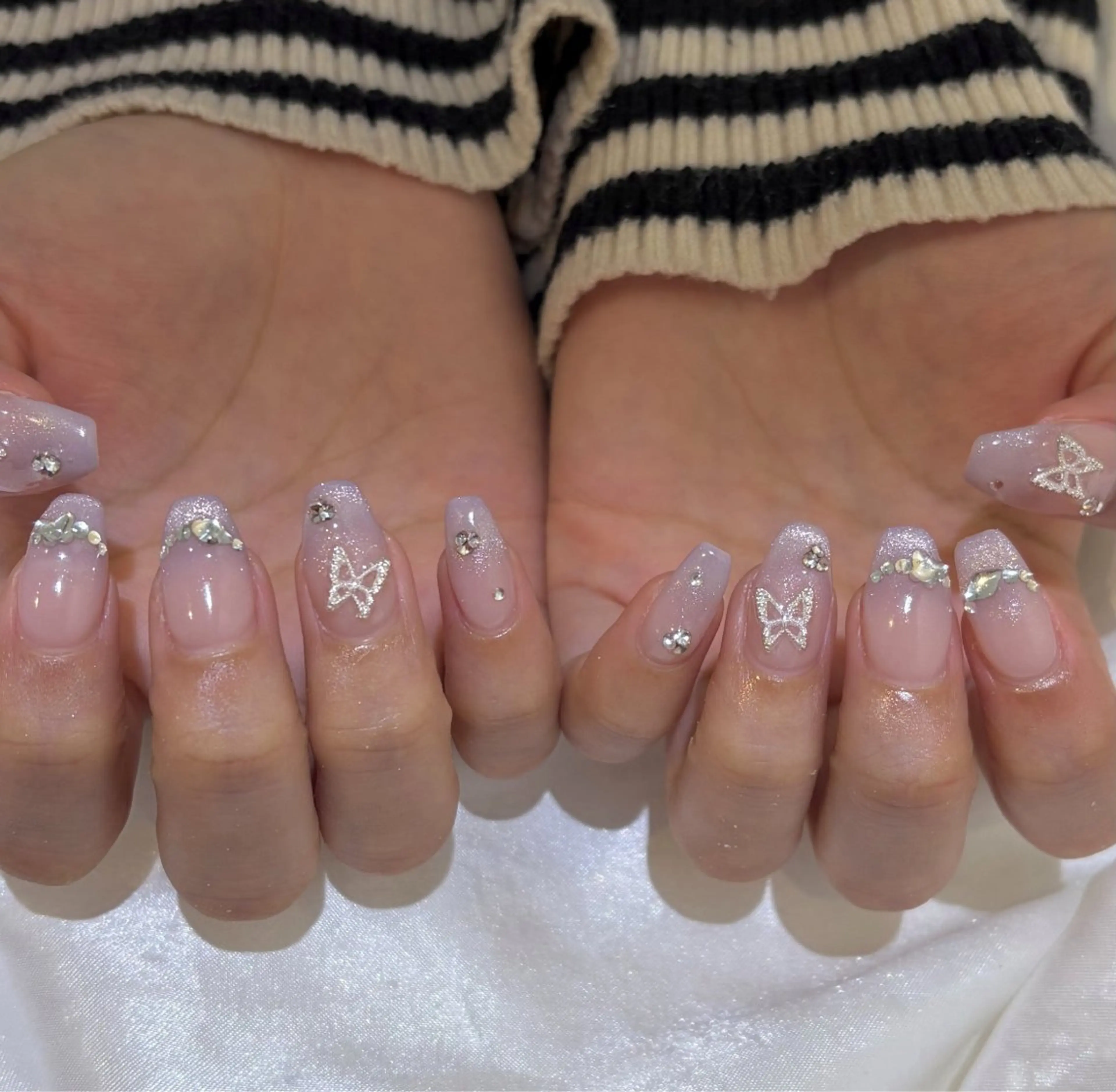 ネイル ハンドネイル Tini ANA.CHUOのネイルデザイン