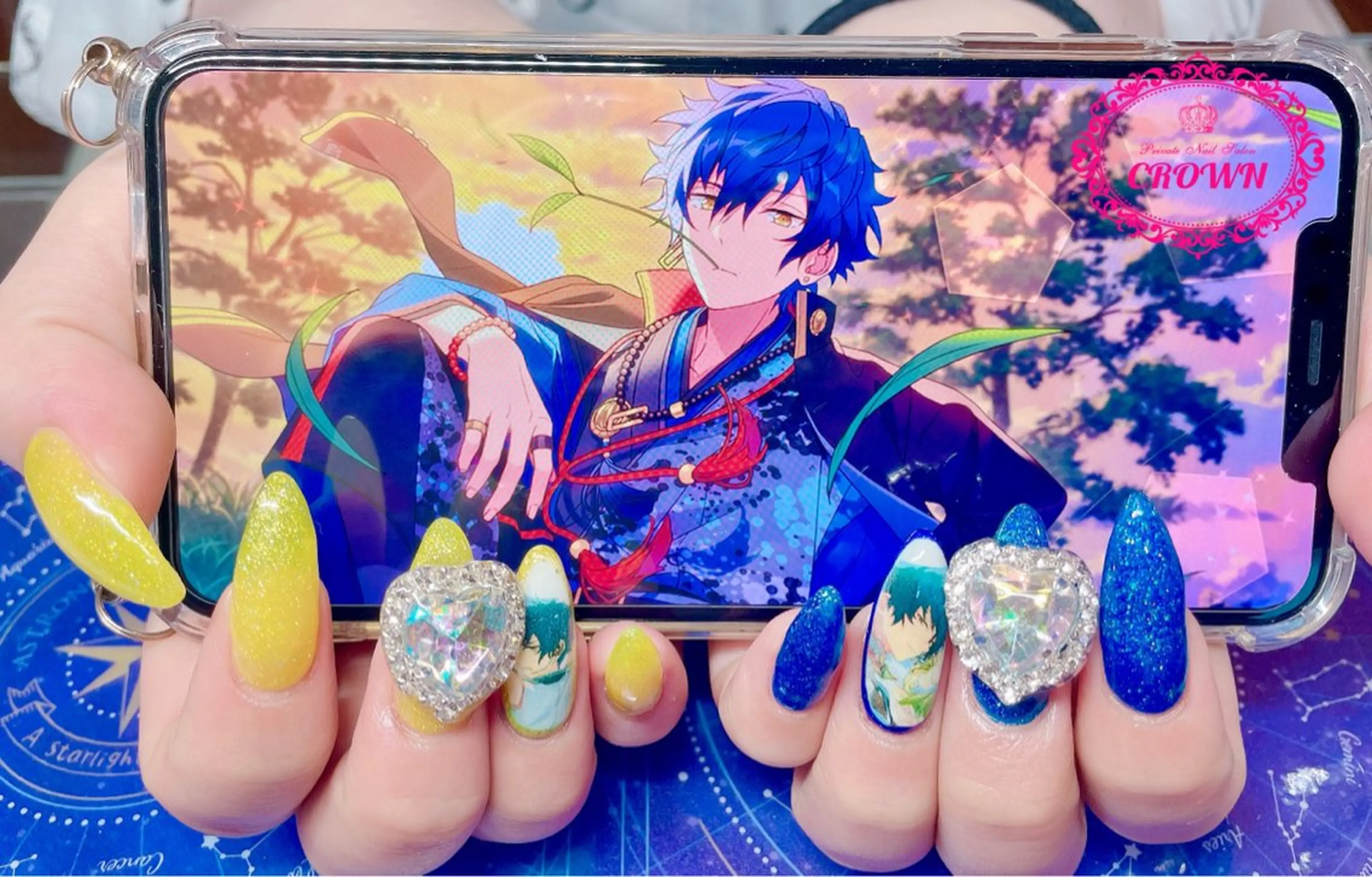 ネイル CROWN プライベートサロンのネイルデザイン