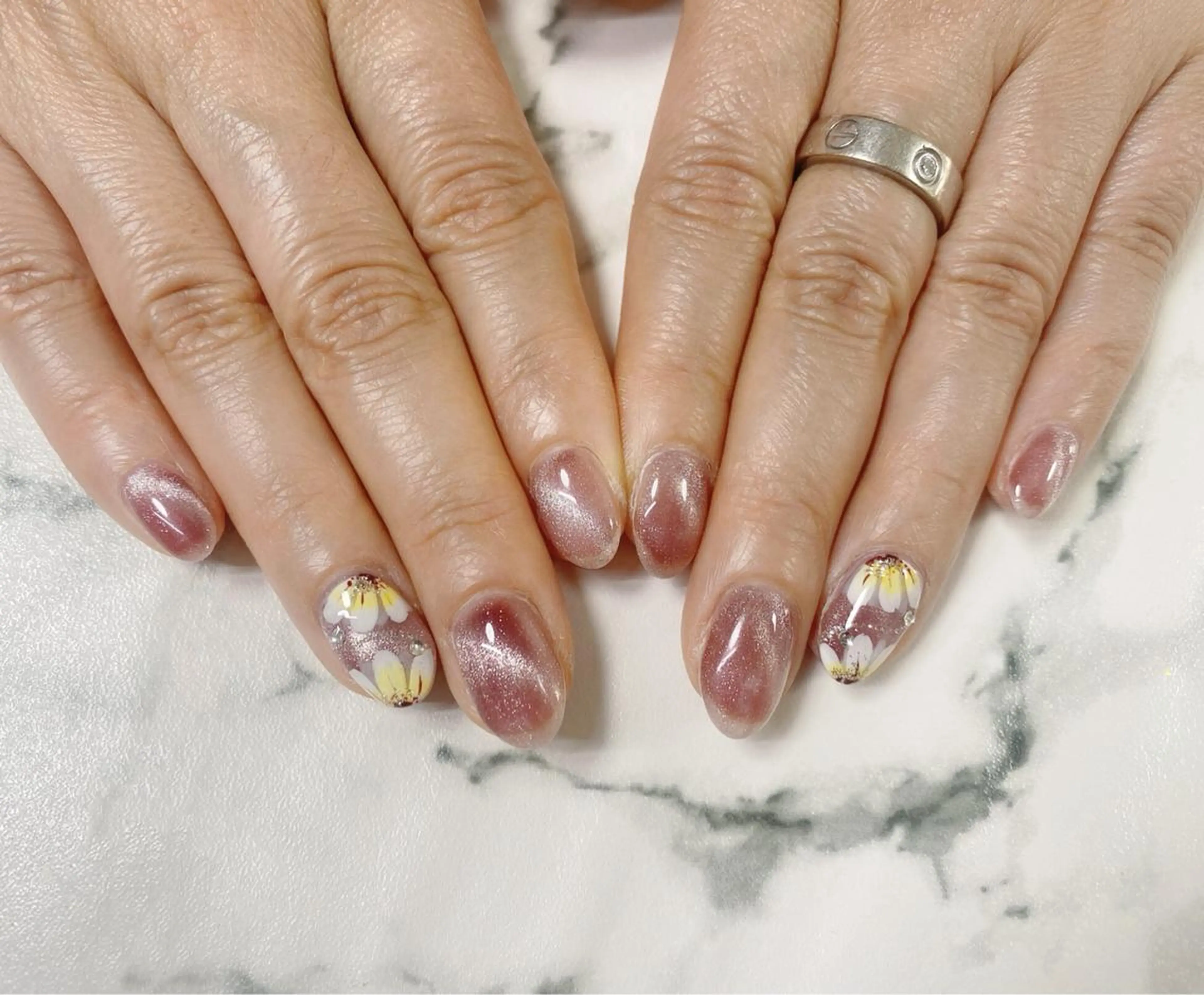 ロング カラー ネイル アートネイル Q Free nailsのネイルデザイン