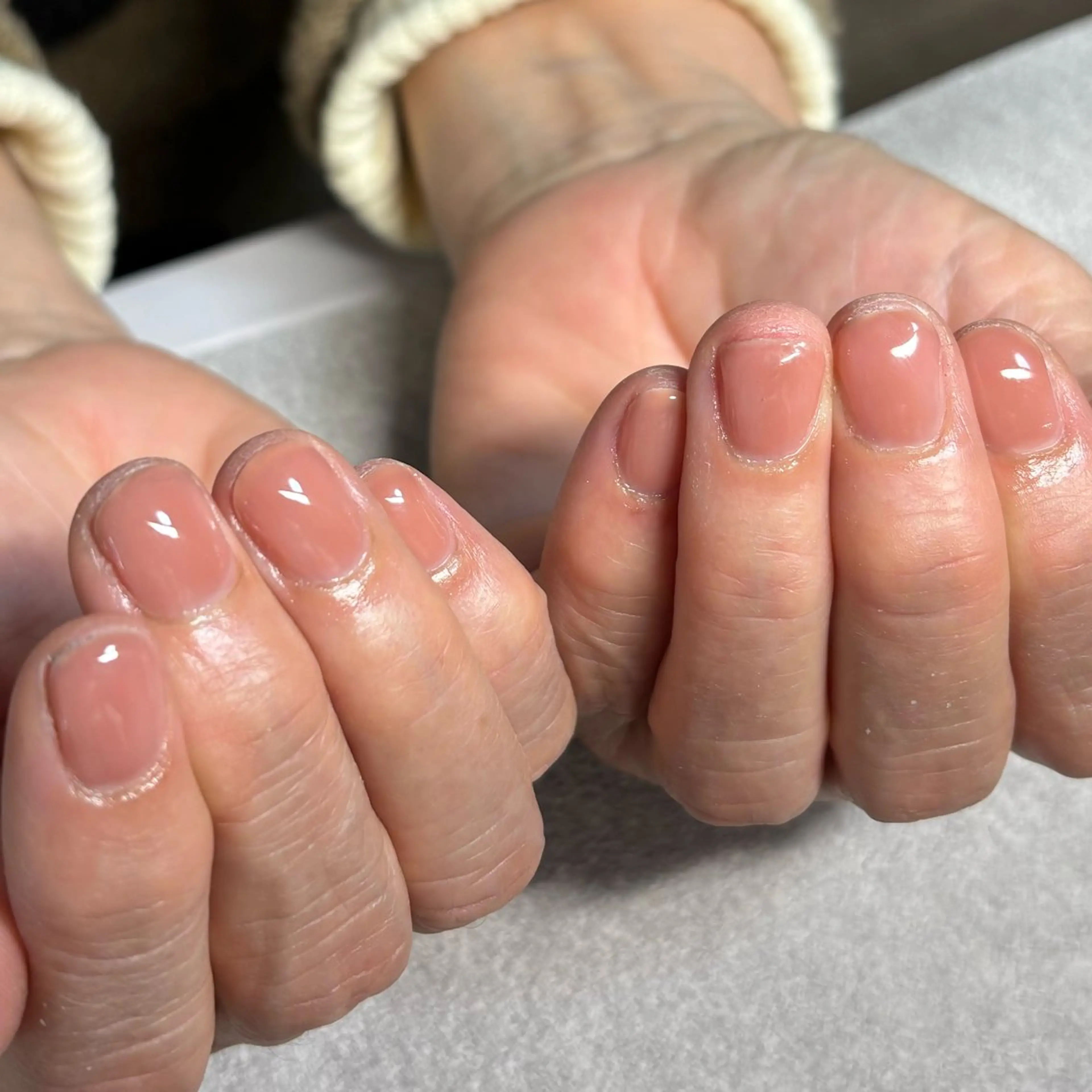 ネイル 氷ネイル・うるうるネイル オフィスネイル ワンカラーネイル ハンドネイル nail salon Lanaのネイルデザイン