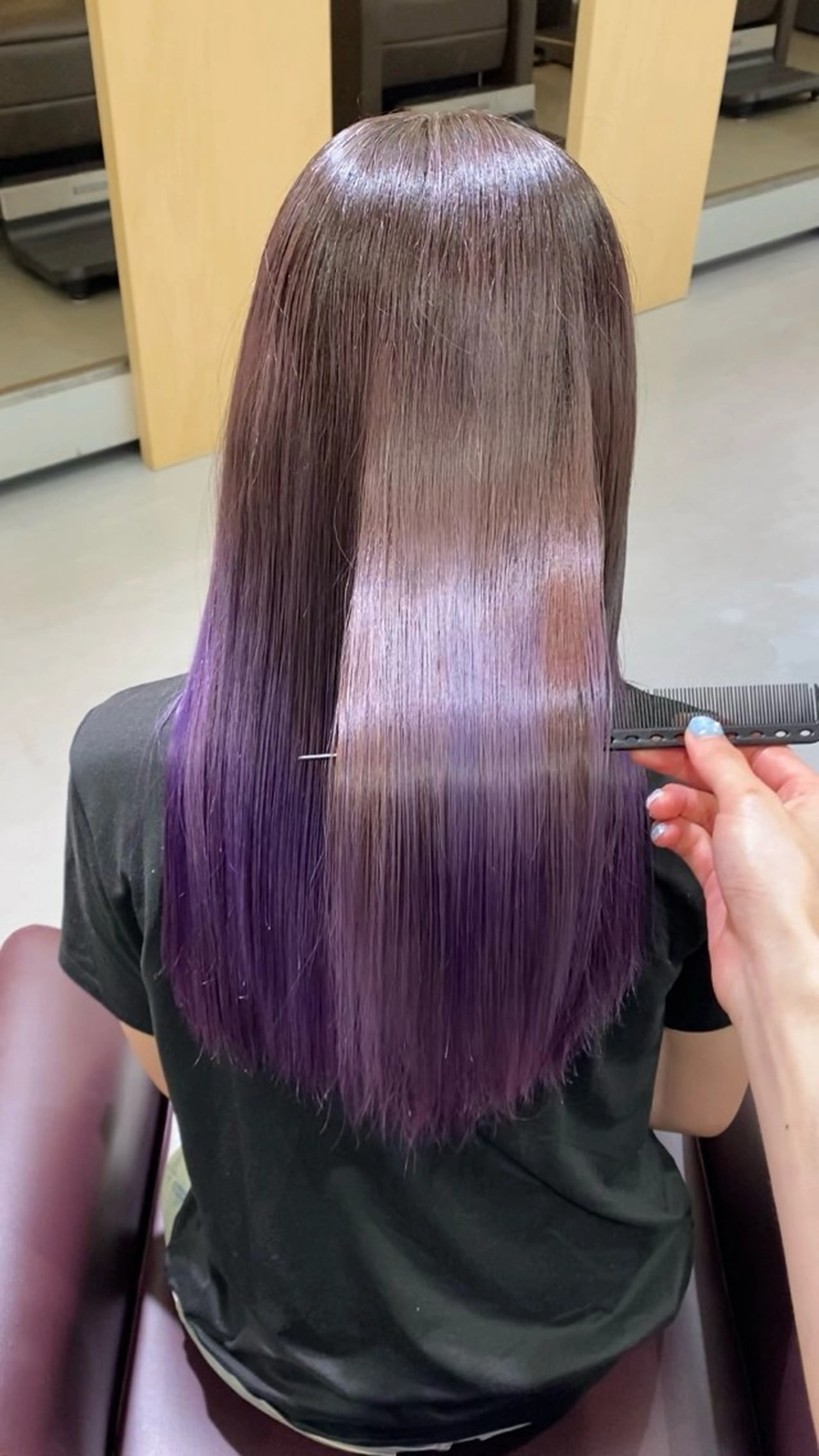 ロング ヘアカラー トリートメント ️🫧透明感カラー& 髪質改善🎀いさきのヘアスタイル