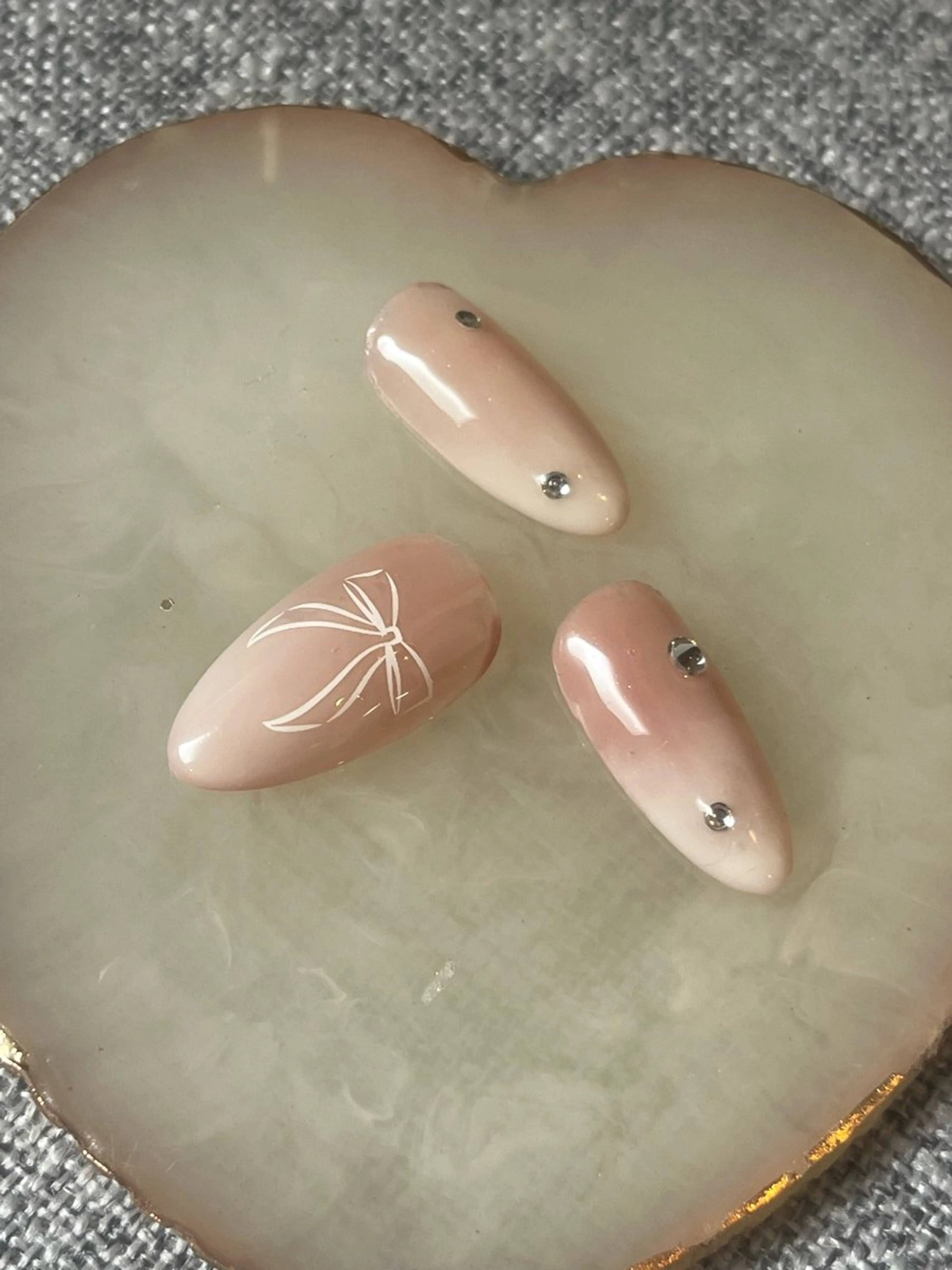 ネイル ハンドネイル Pearl me所属・〜Pearl me〜 Michiのネイルデザイン