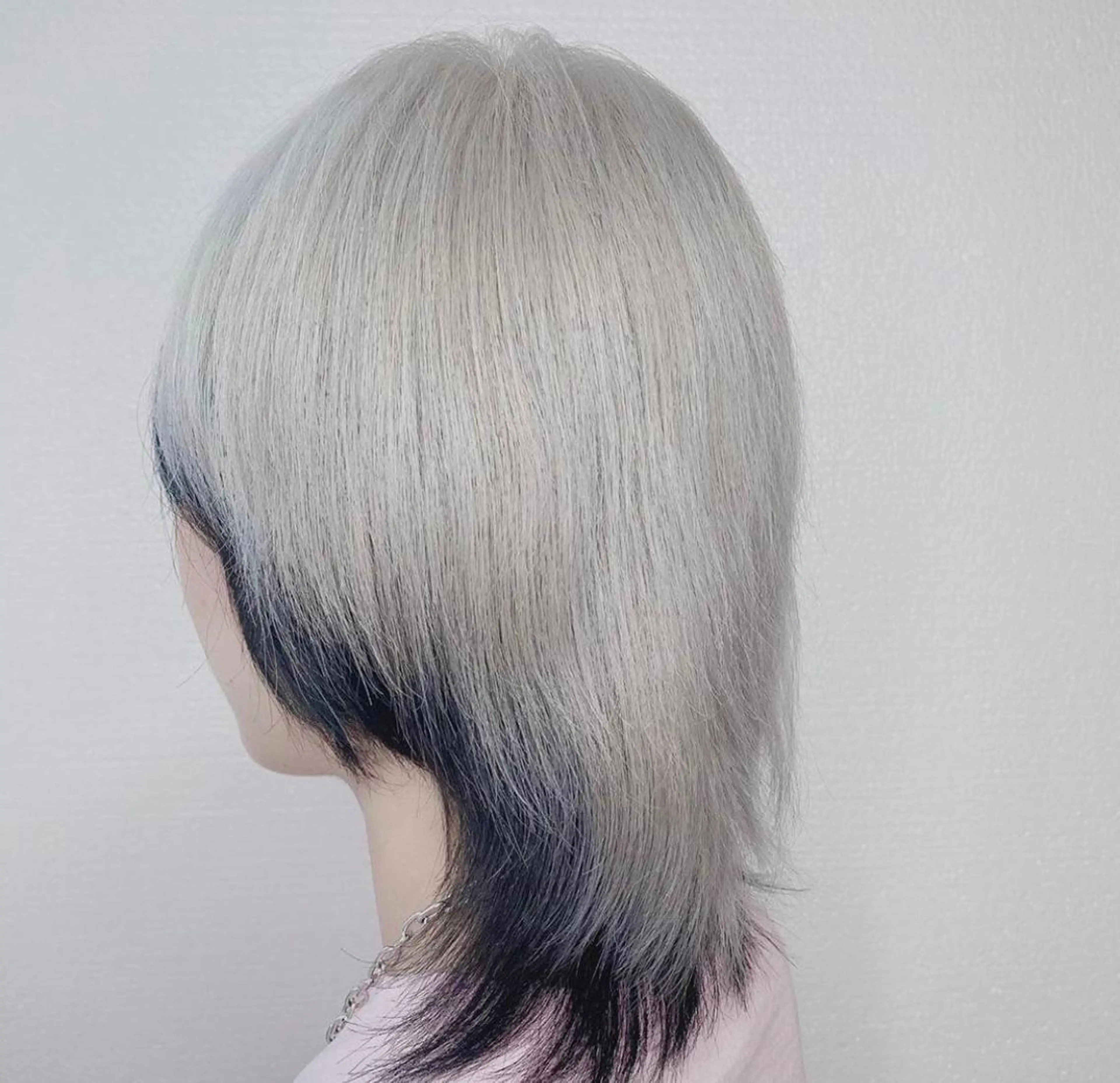 ショート カラー ブリーチ LEE HORIE所属・松田 百花のヘアスタイル