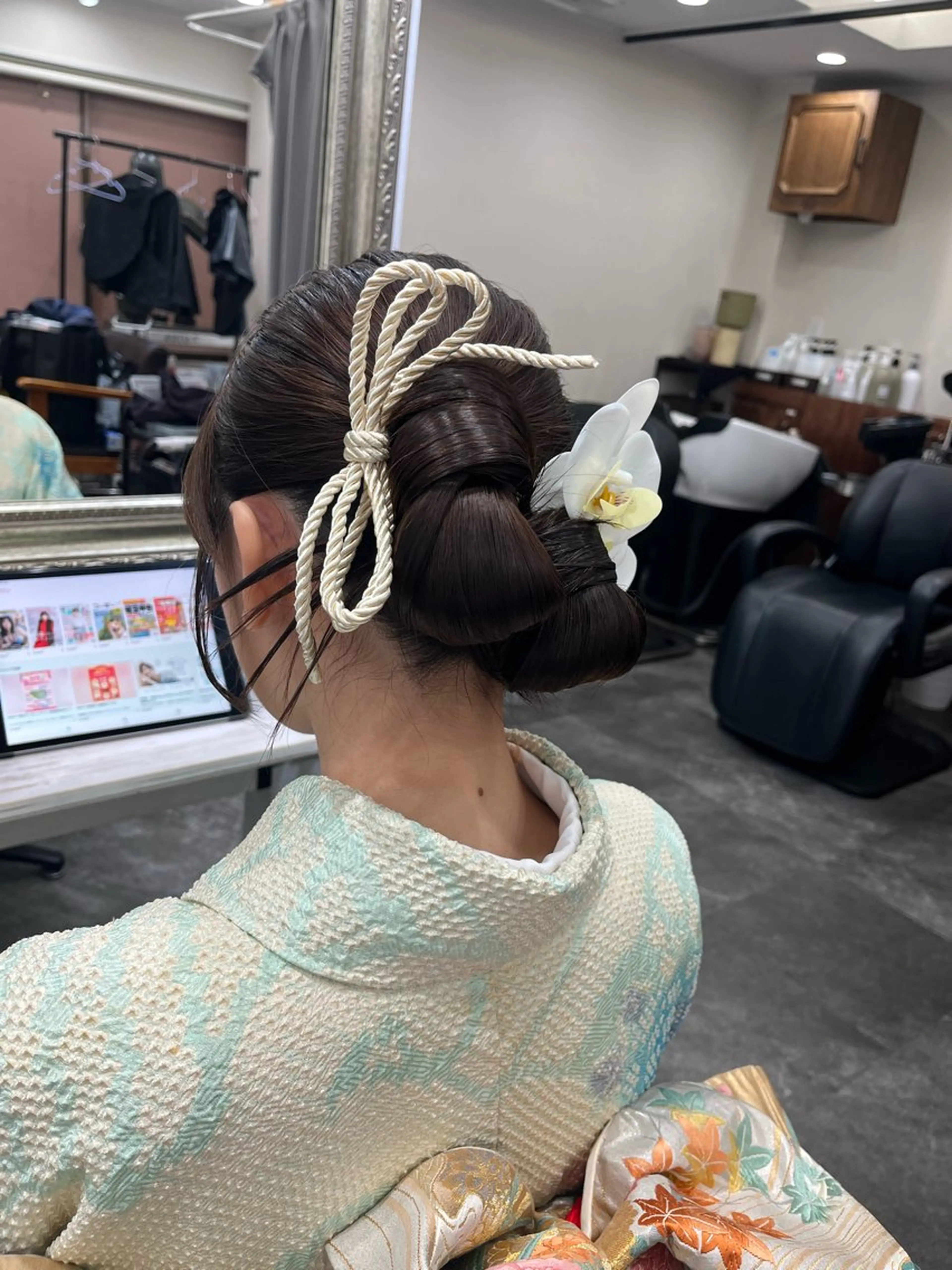 ロング ヘアアレンジ 籾木 美優のヘアスタイル