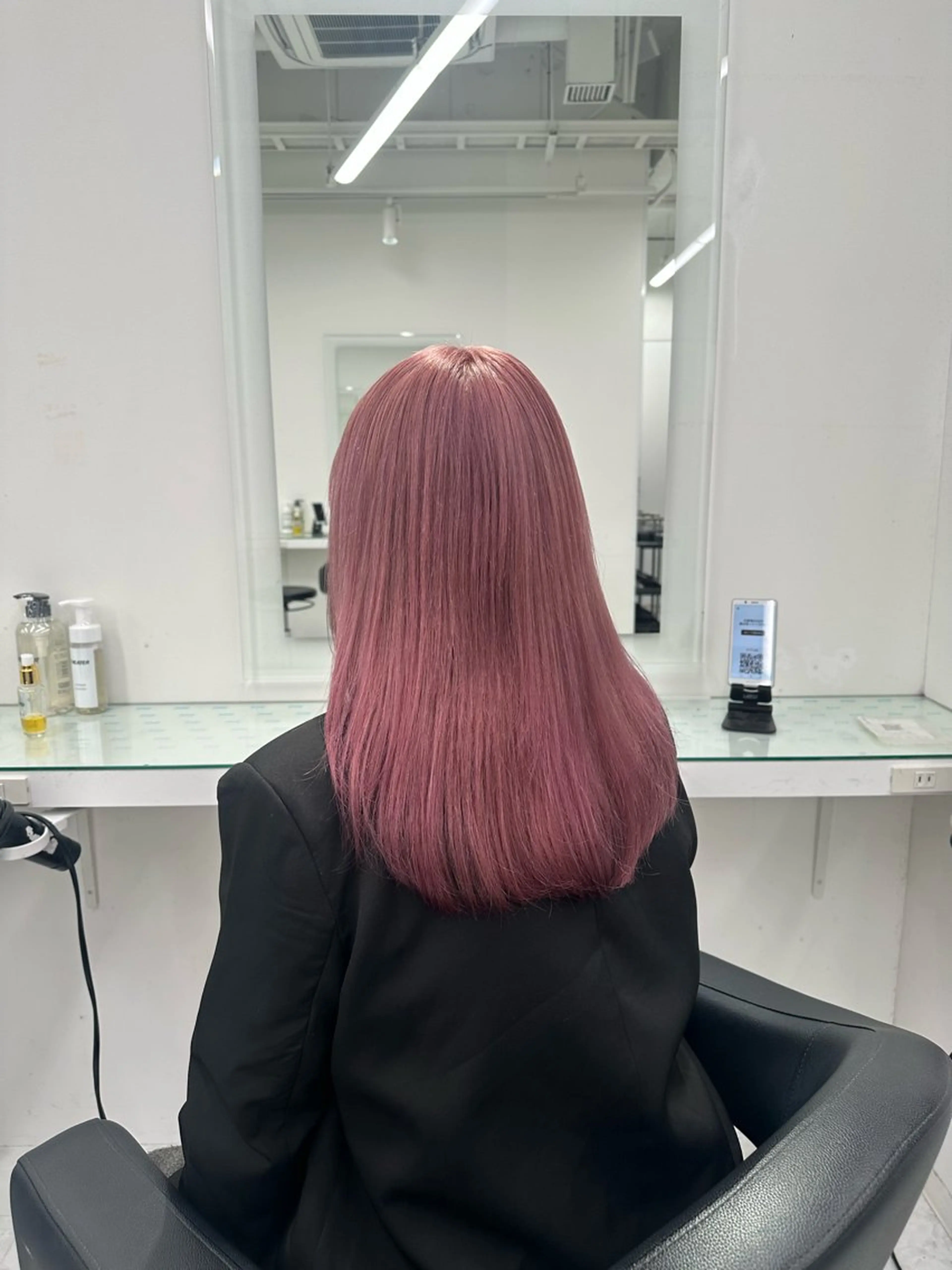 セミロング カラー ヘアカラー トリートメント ヘッドスパ ヘアセット ❄最強かわいいカラー ❄️MINA❄️のヘアスタイル