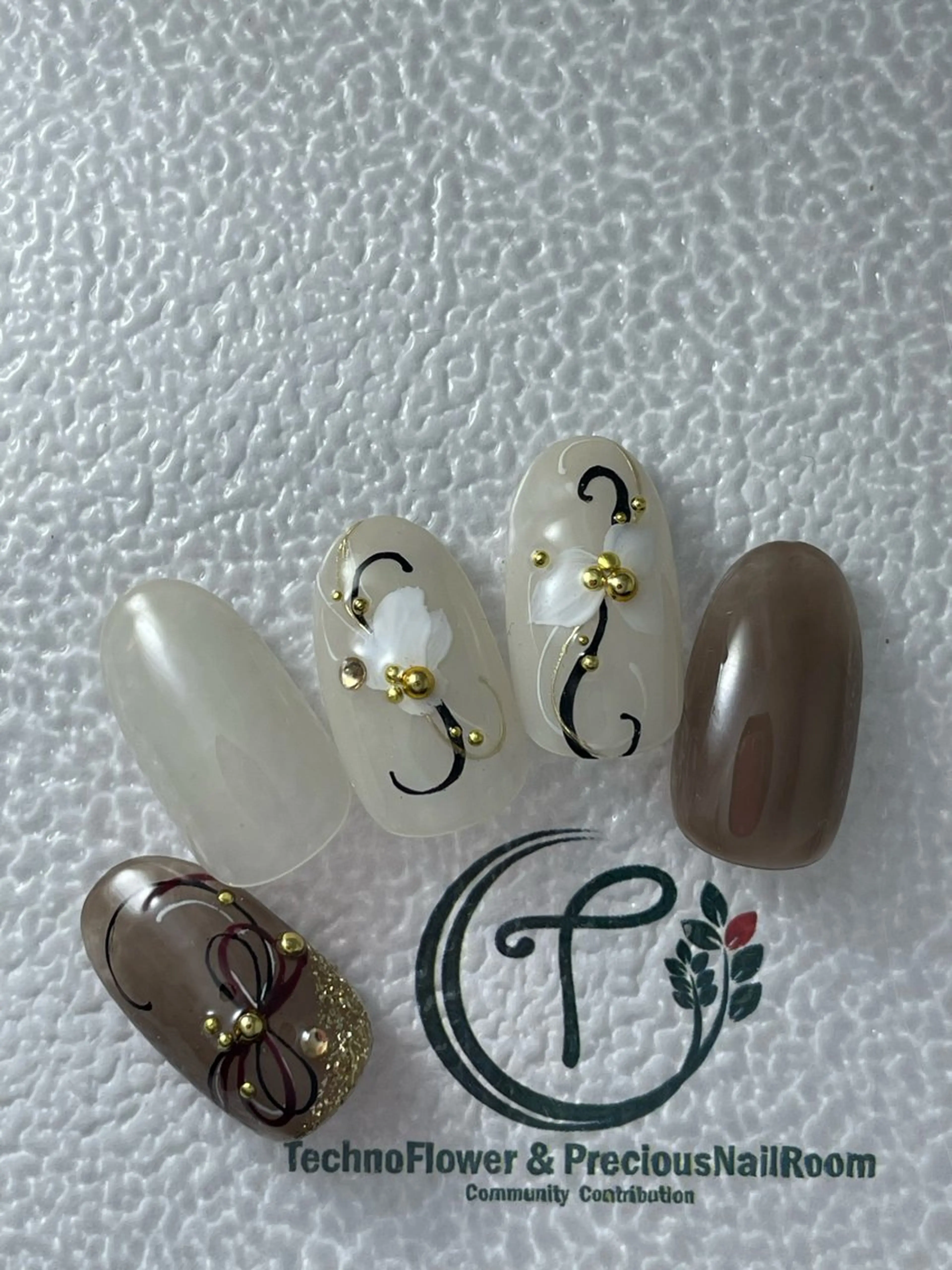 ネイル フラワーネイル precious nail room所属・precious nail  roomのネイルデザイン