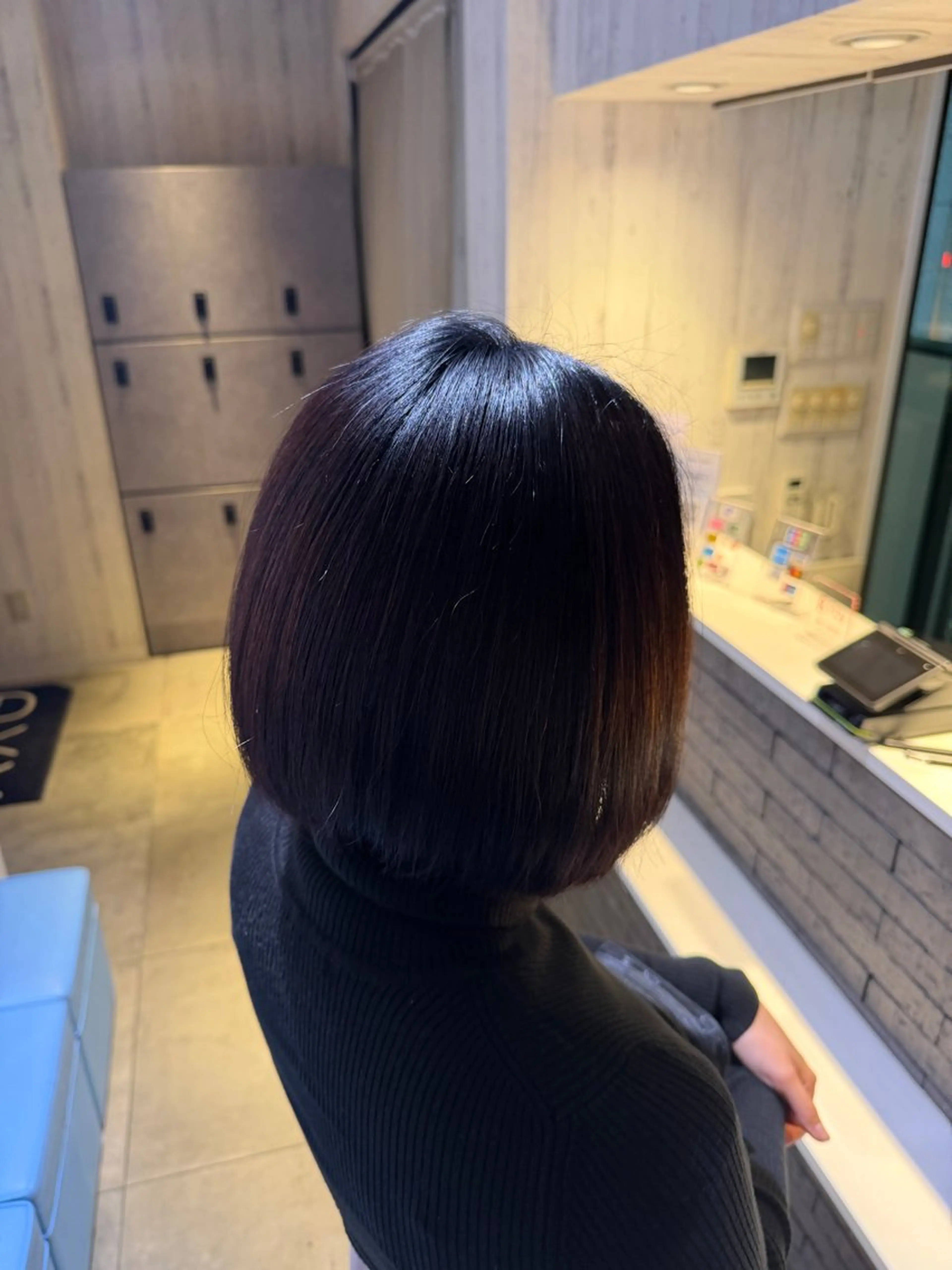 ミディアム ヘアカラー 三浦 笑美のヘアスタイル