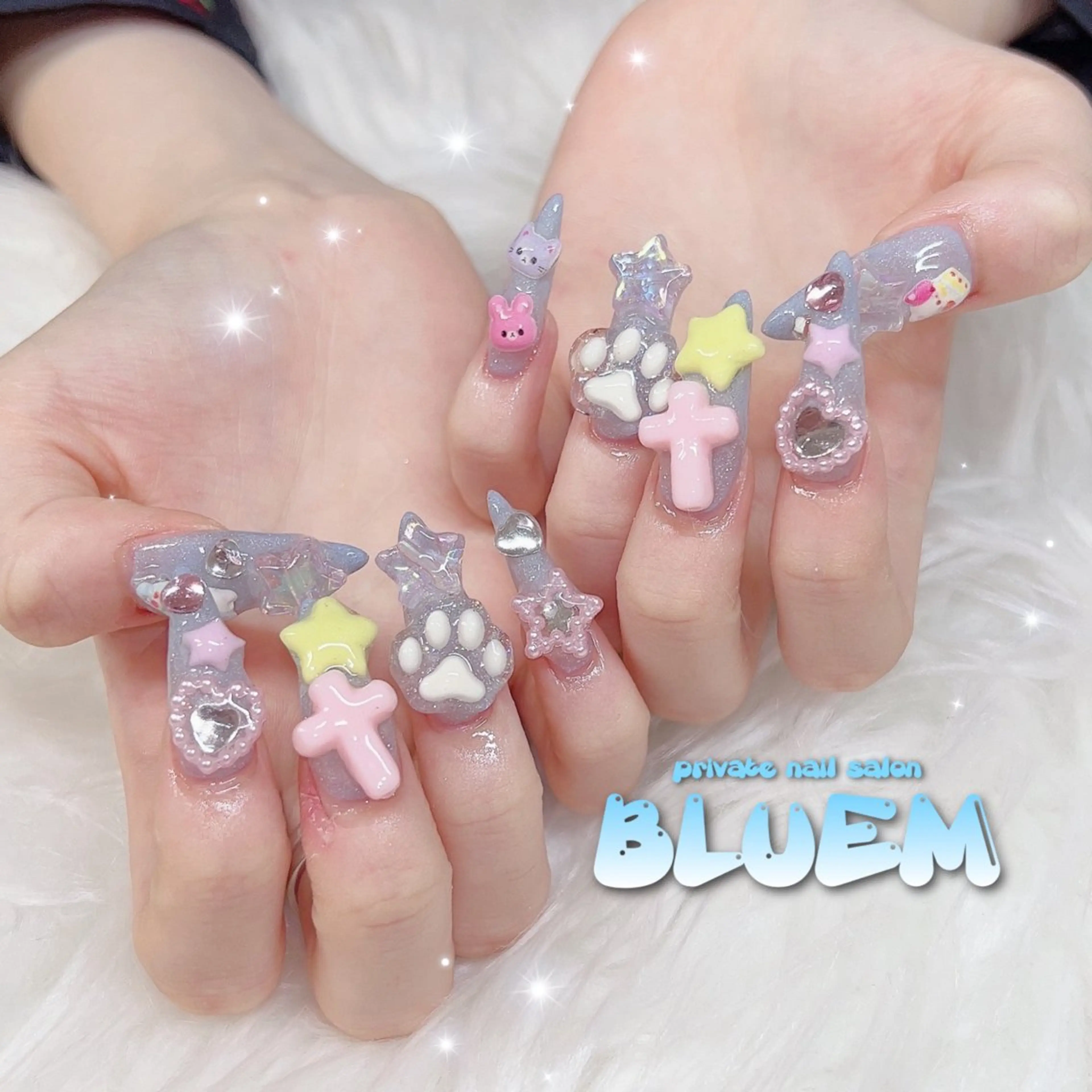 ネイル ハンドネイル BLUEM なな🐶のネイルデザイン