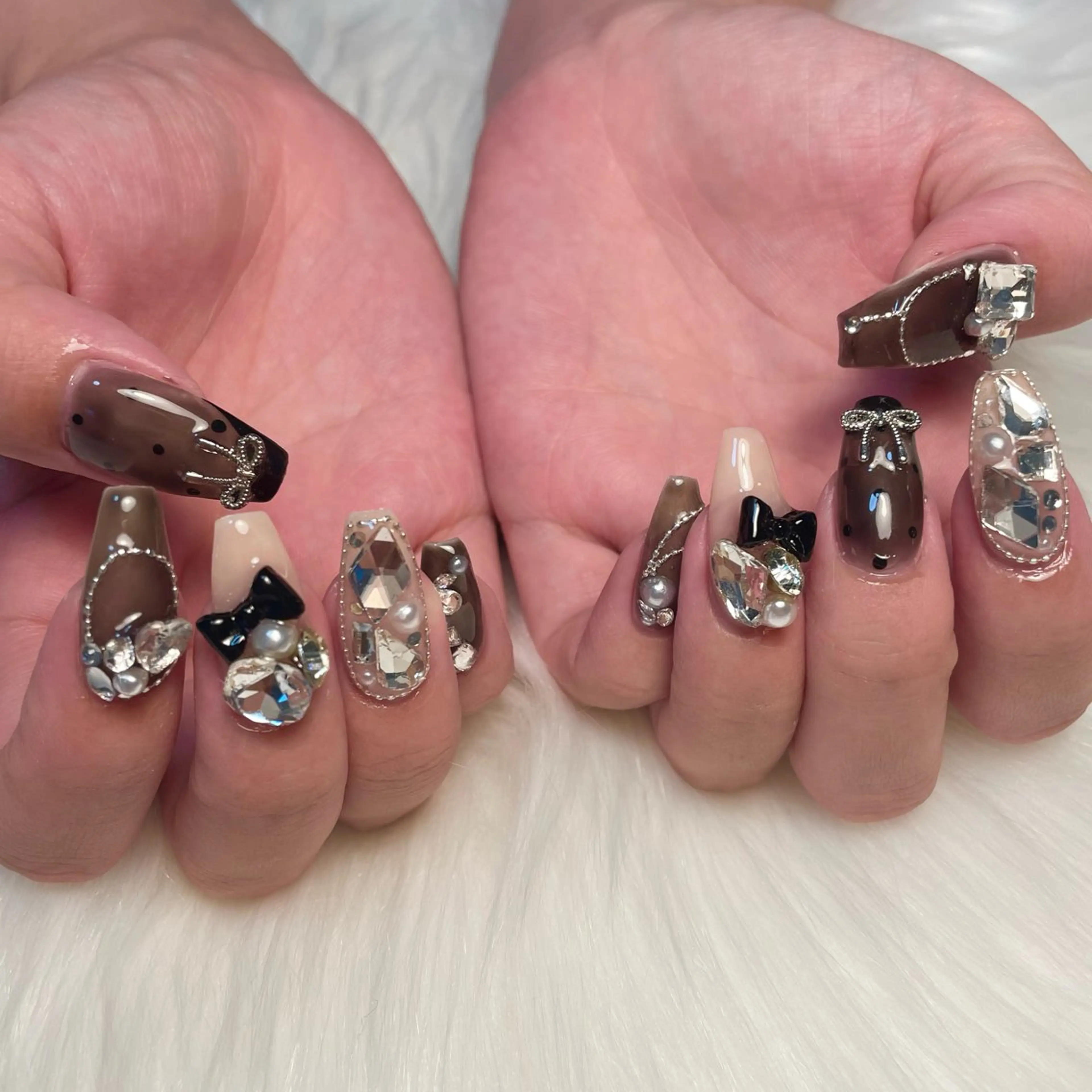 ネイル adorable 〈Kurumi〉のネイルデザイン