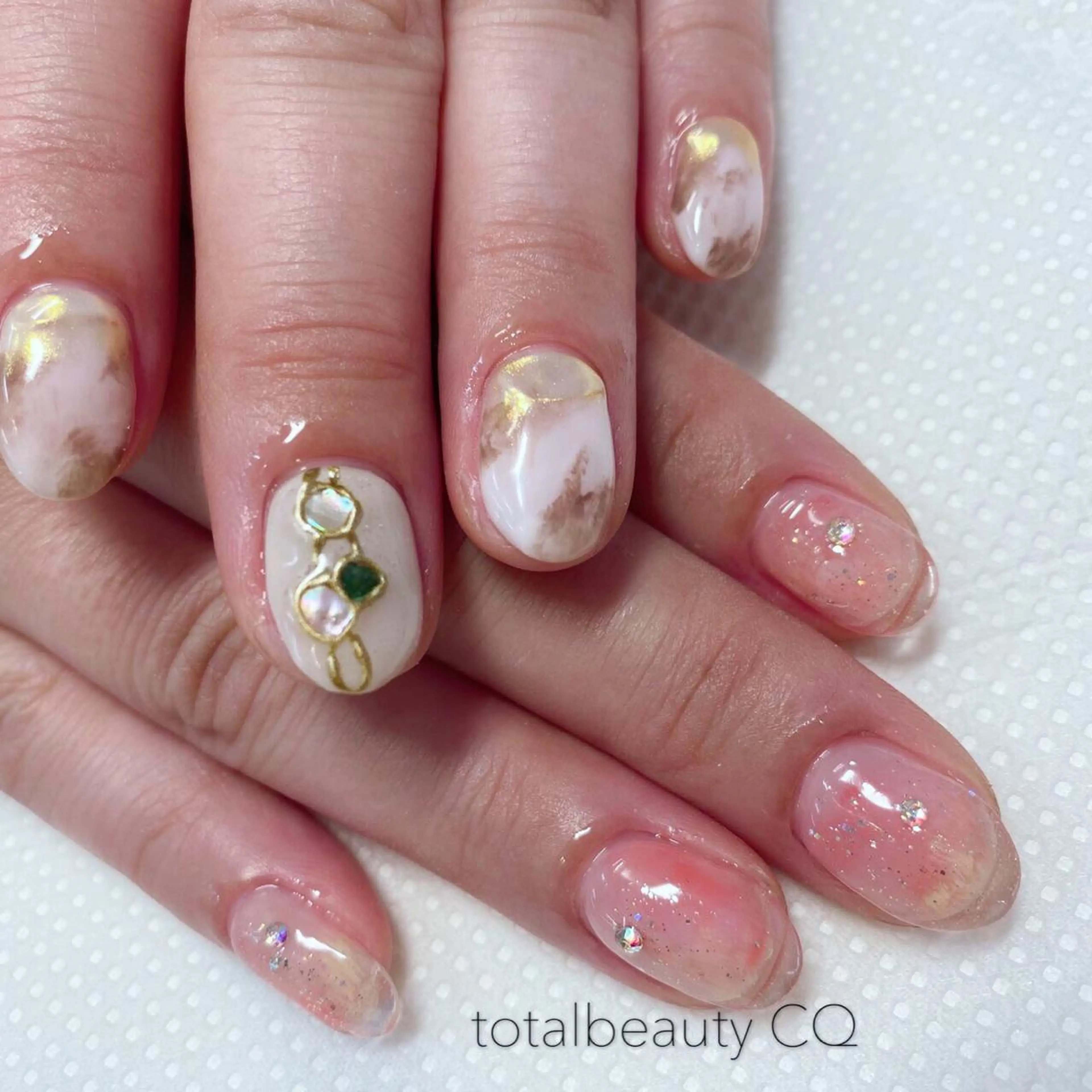 ネイル トータルビューティー CQのネイルデザイン