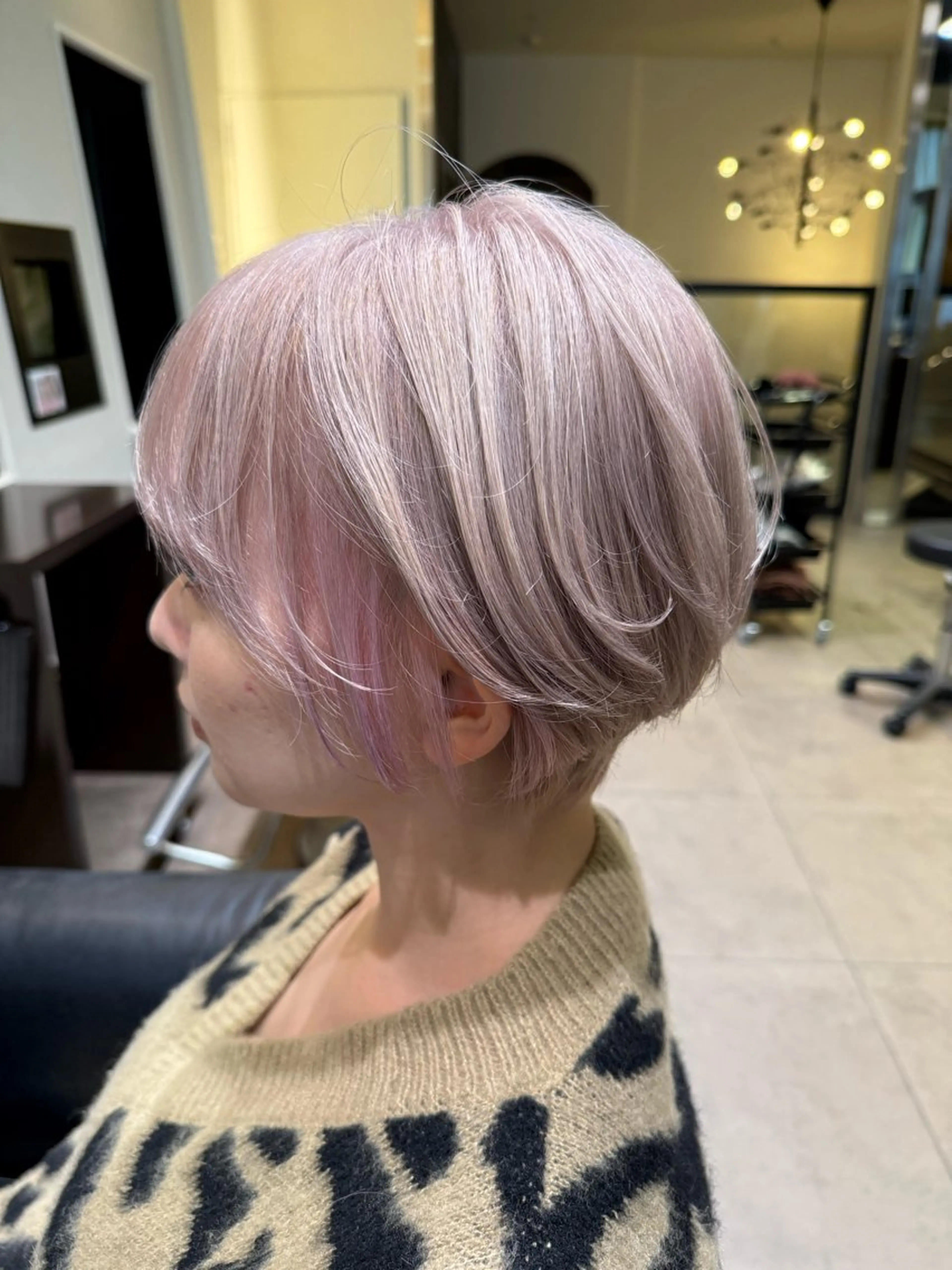 ショート ヘアカラー トリートメント 髪質改善✨艶髪師 黒木大貴のヘアスタイル