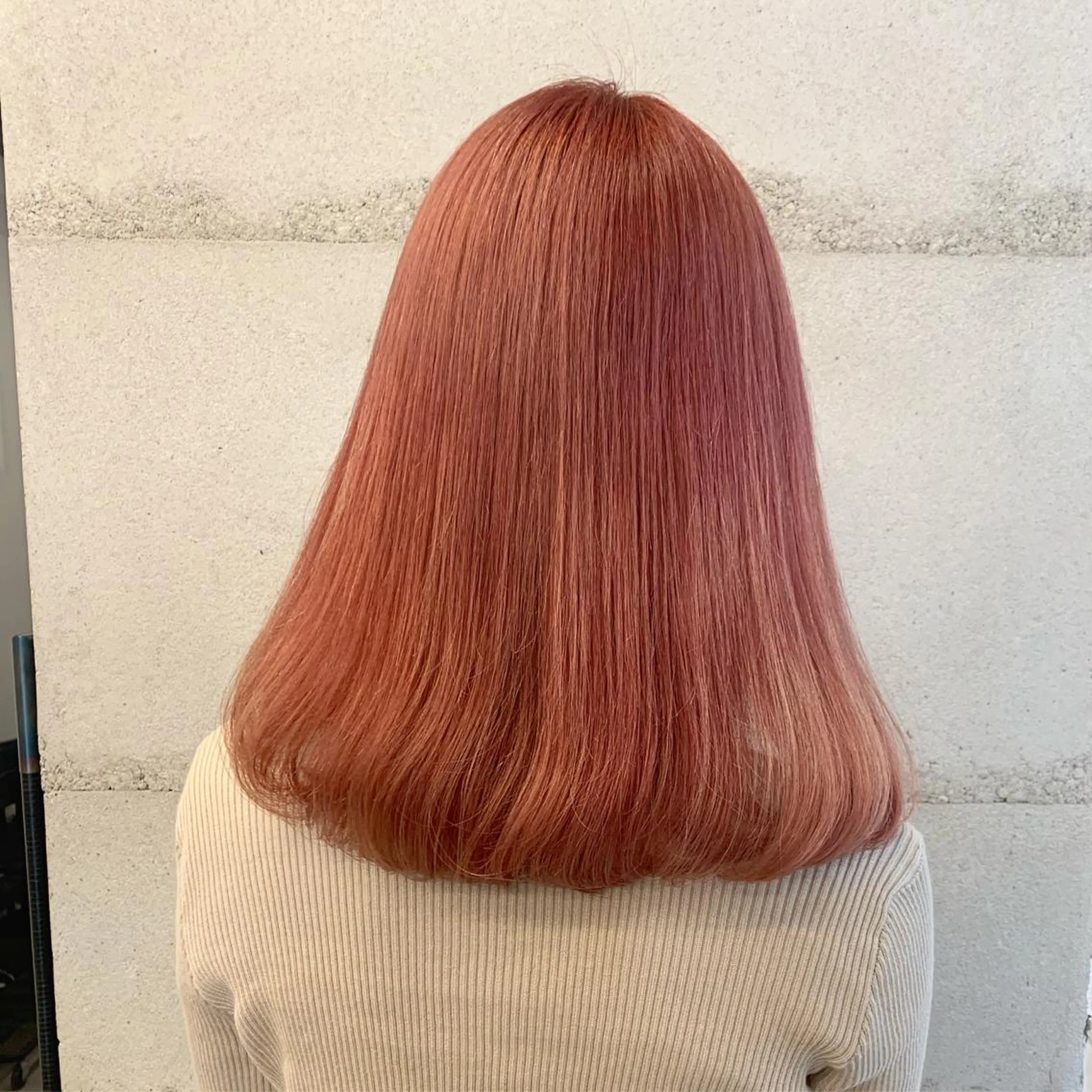 ミディアム カラー ミディアムパーマ ベージュカラー ブリーチ ケアブリーチ ダブルカラー 透明感/オリーブ/ グレージュ/YUKAのヘアスタイル