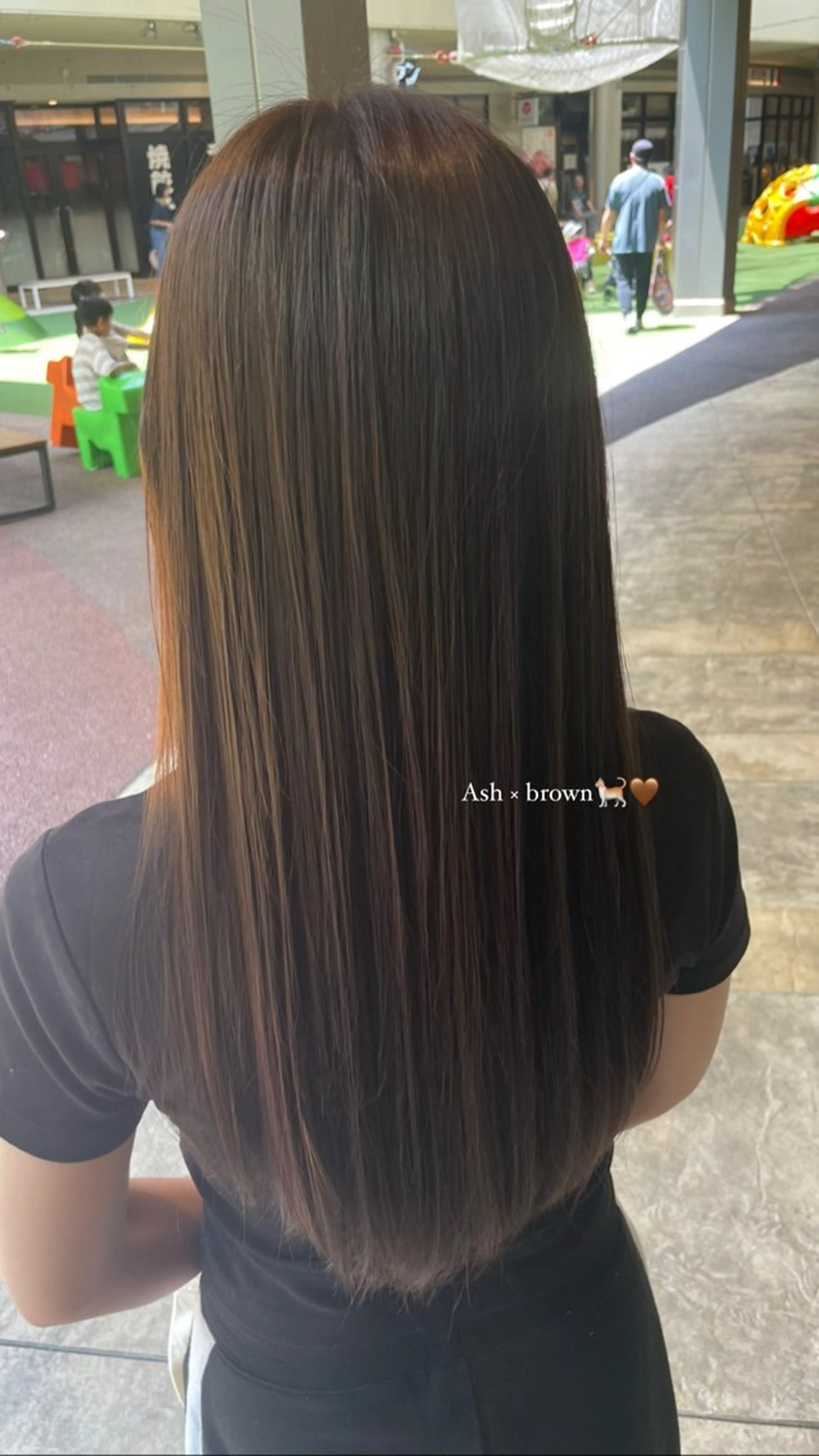 cut＋one color 🩵の写真