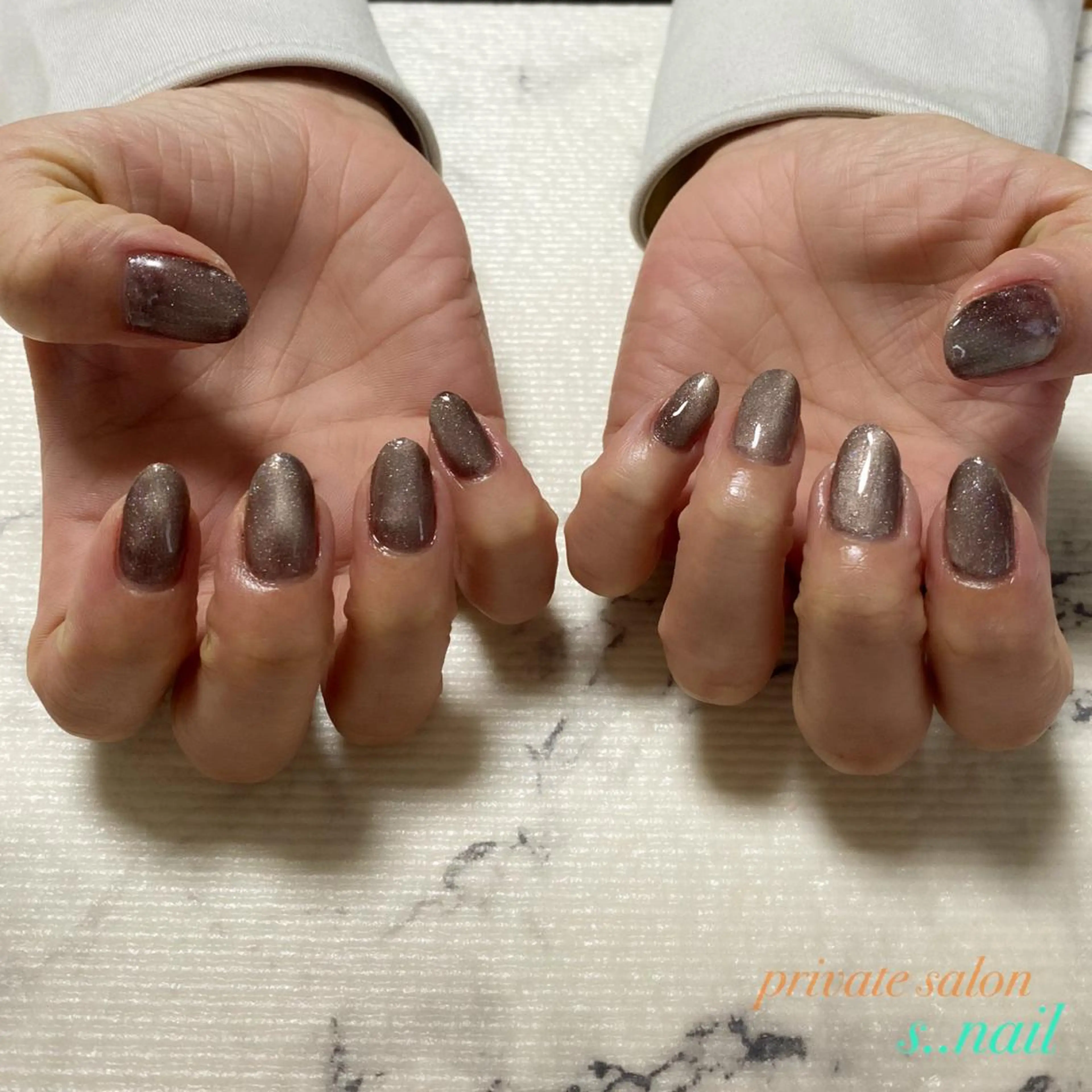 ネイル ブラウン ハンドネイル フットネイル s..nail / MORITAのネイルデザイン