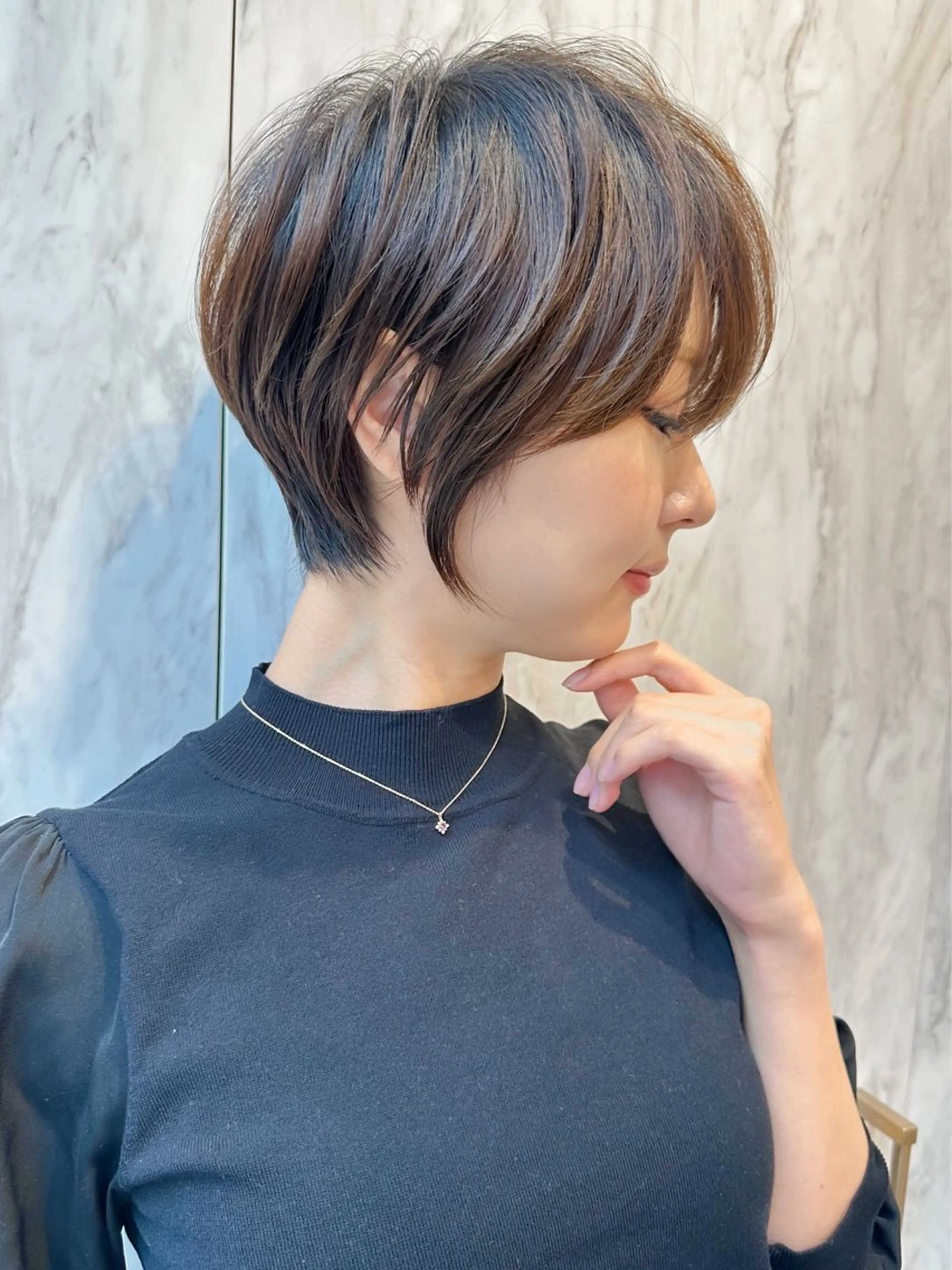 ショート カラー カット ヘアカラー トリートメント ボブ/ショート/ 縮毛矯正⚜️工藤昴のヘアスタイル