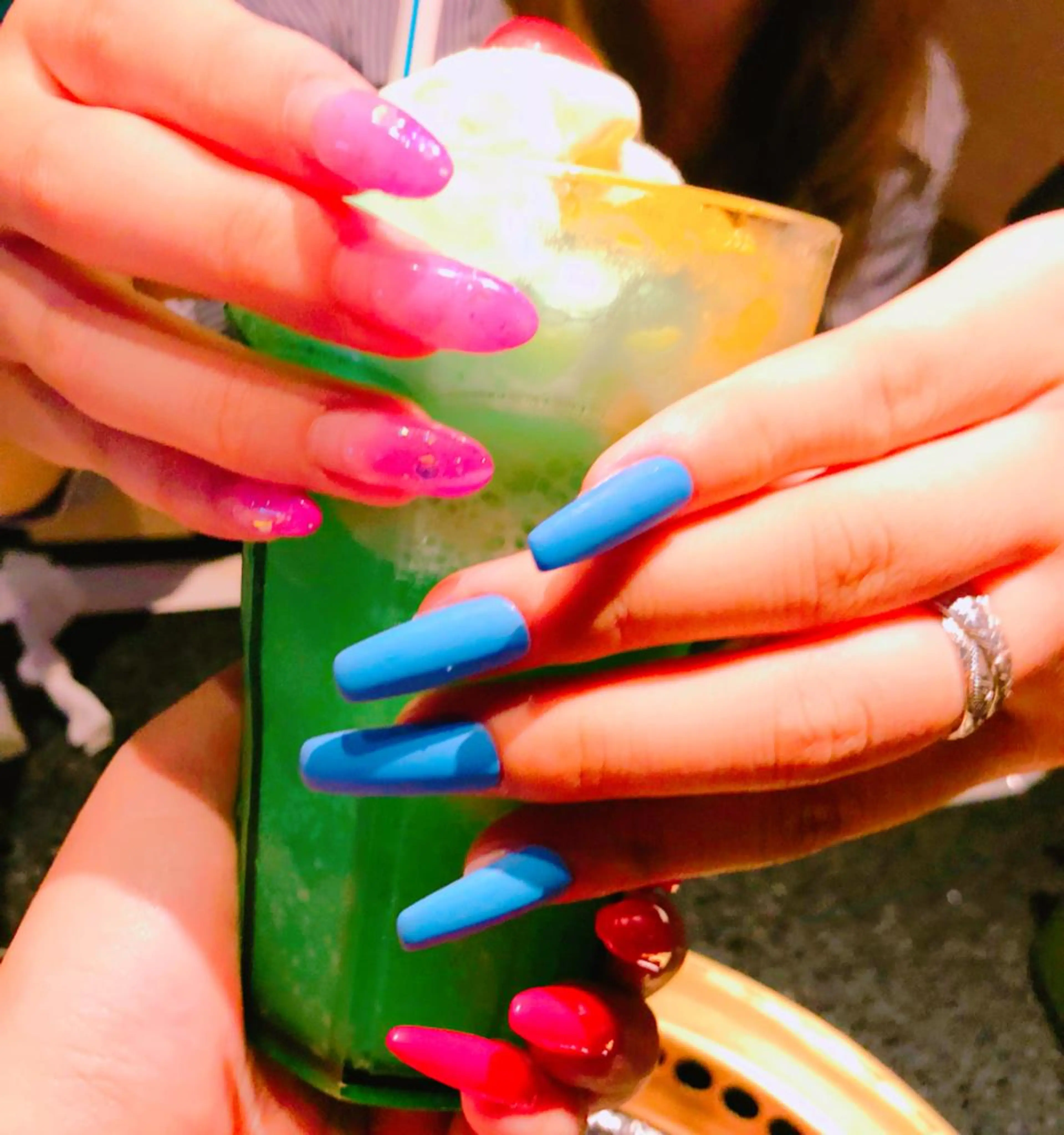 ネイル Li'leaNail AINAのネイルデザイン