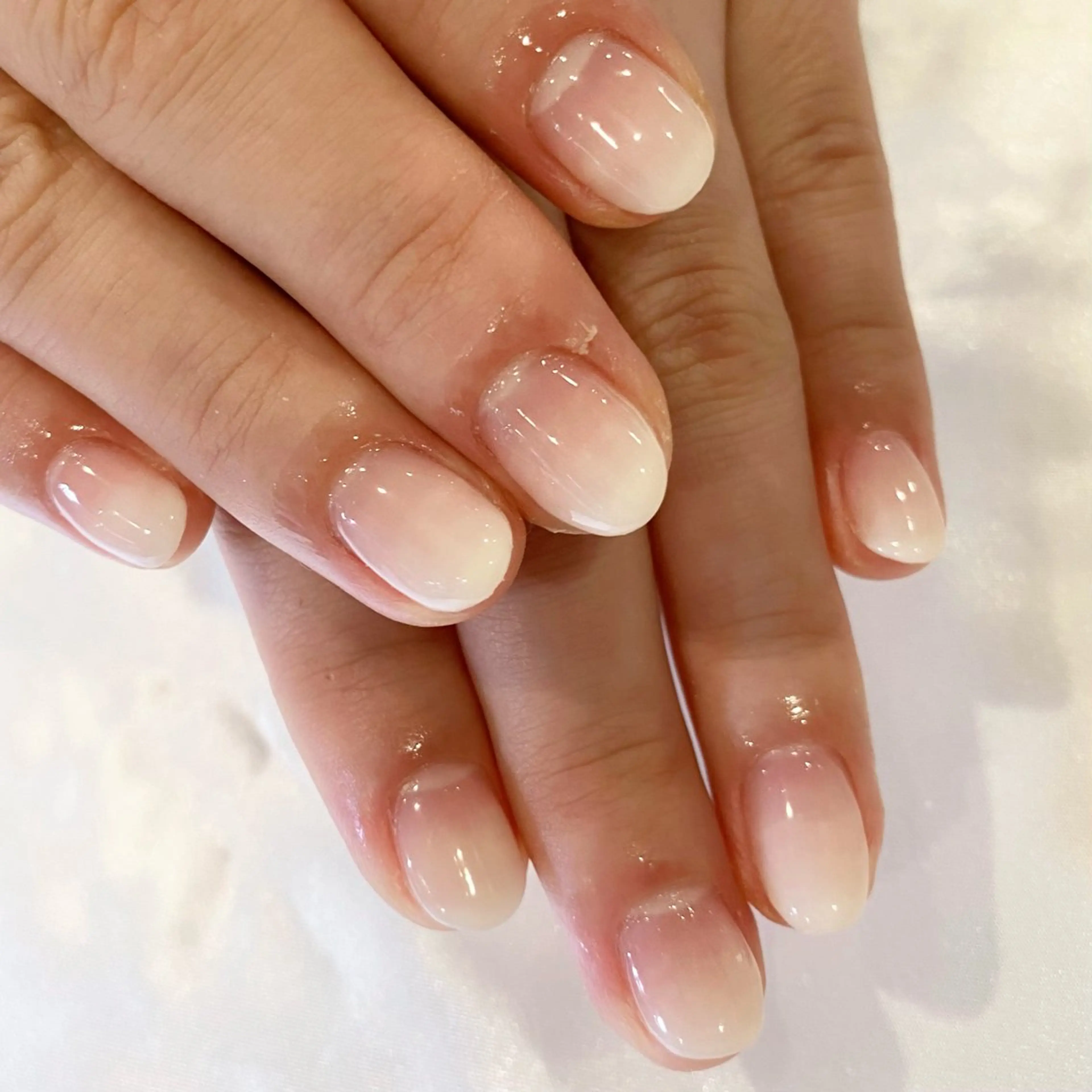 ネイル グラデーション シンプルネイル ハンドネイル odette Mikiのネイルデザイン