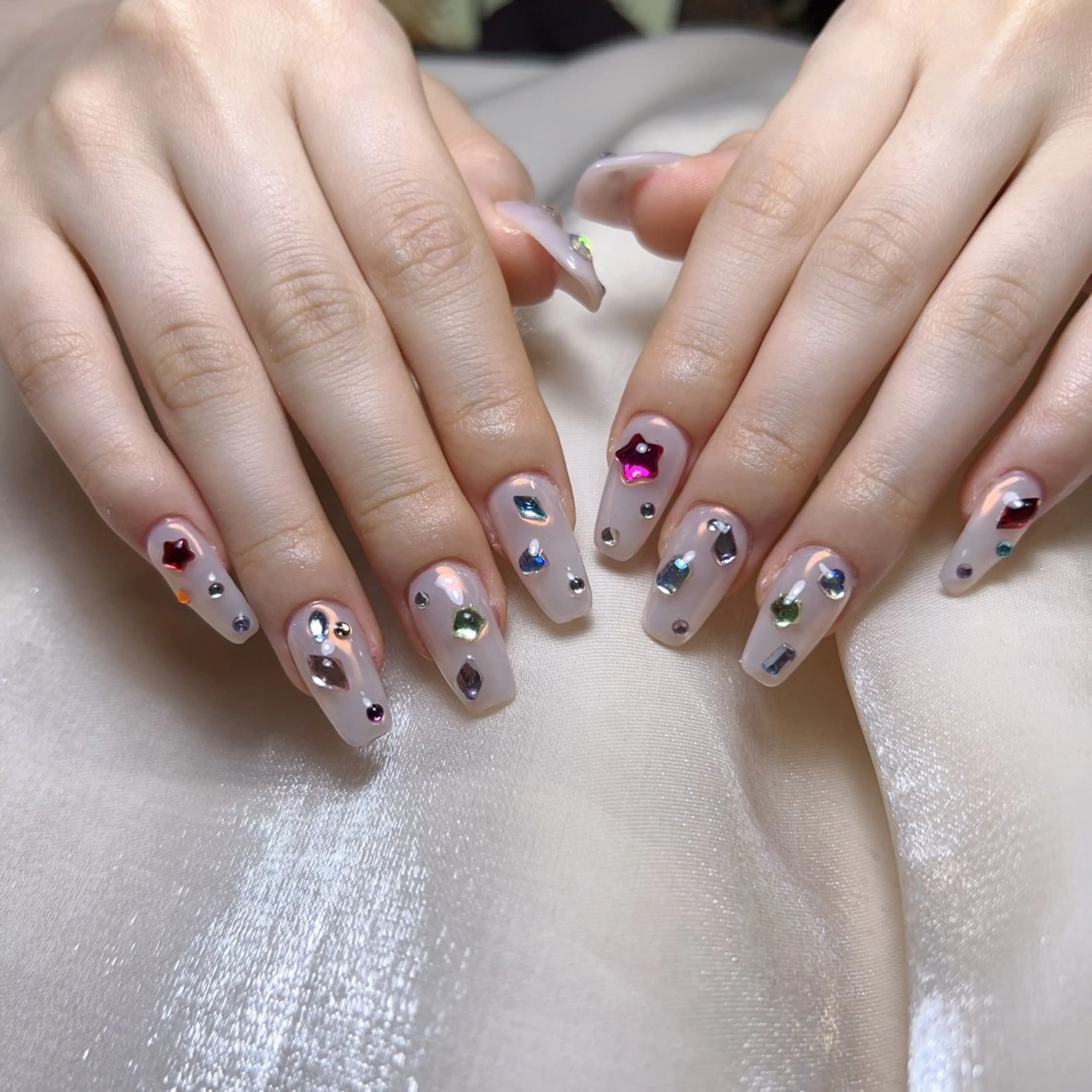 ネイル ハンドネイル NAILサロン 木にいるのネイルデザイン